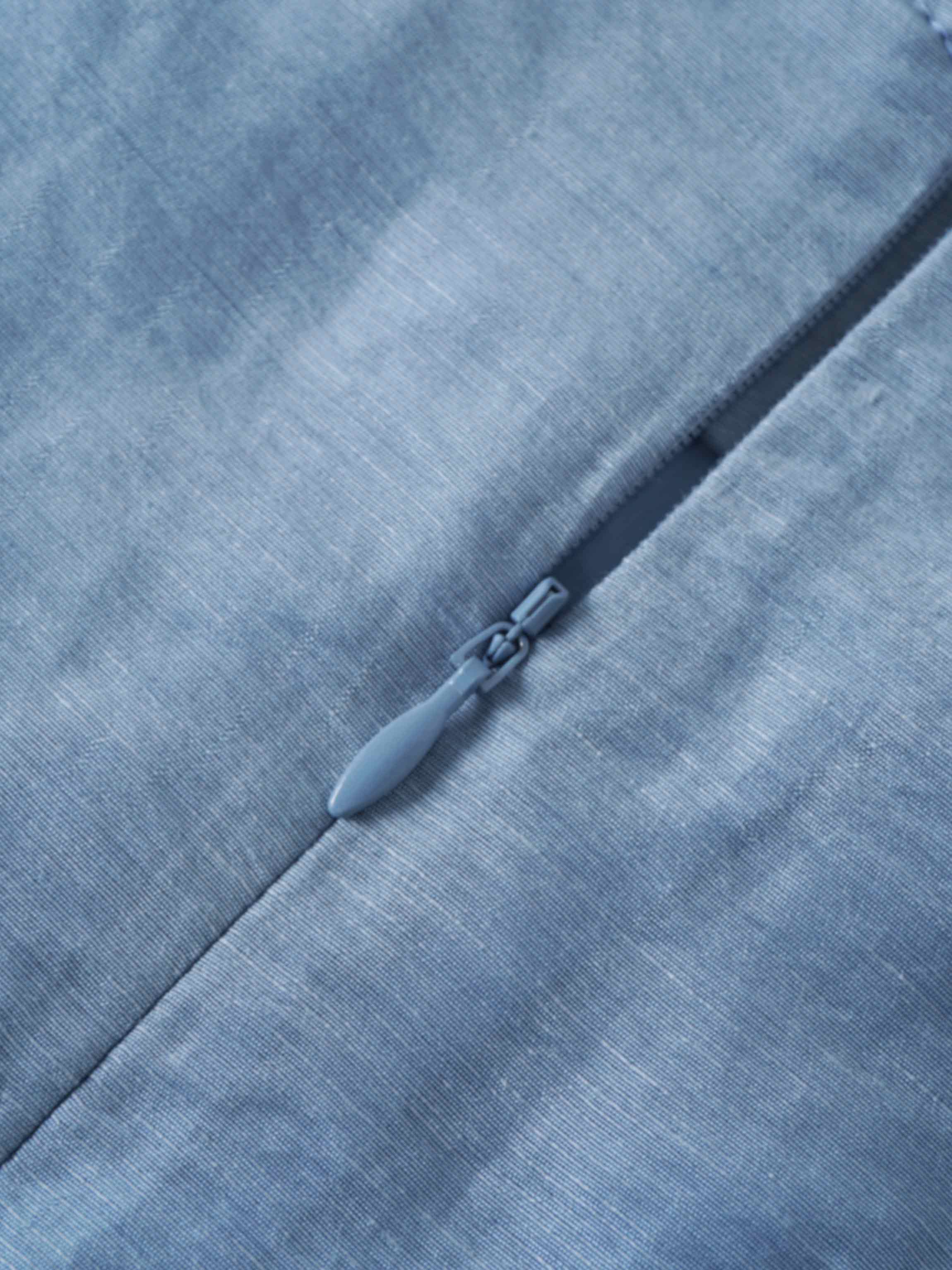 Pointed Yoke Dress Skirt-Blue