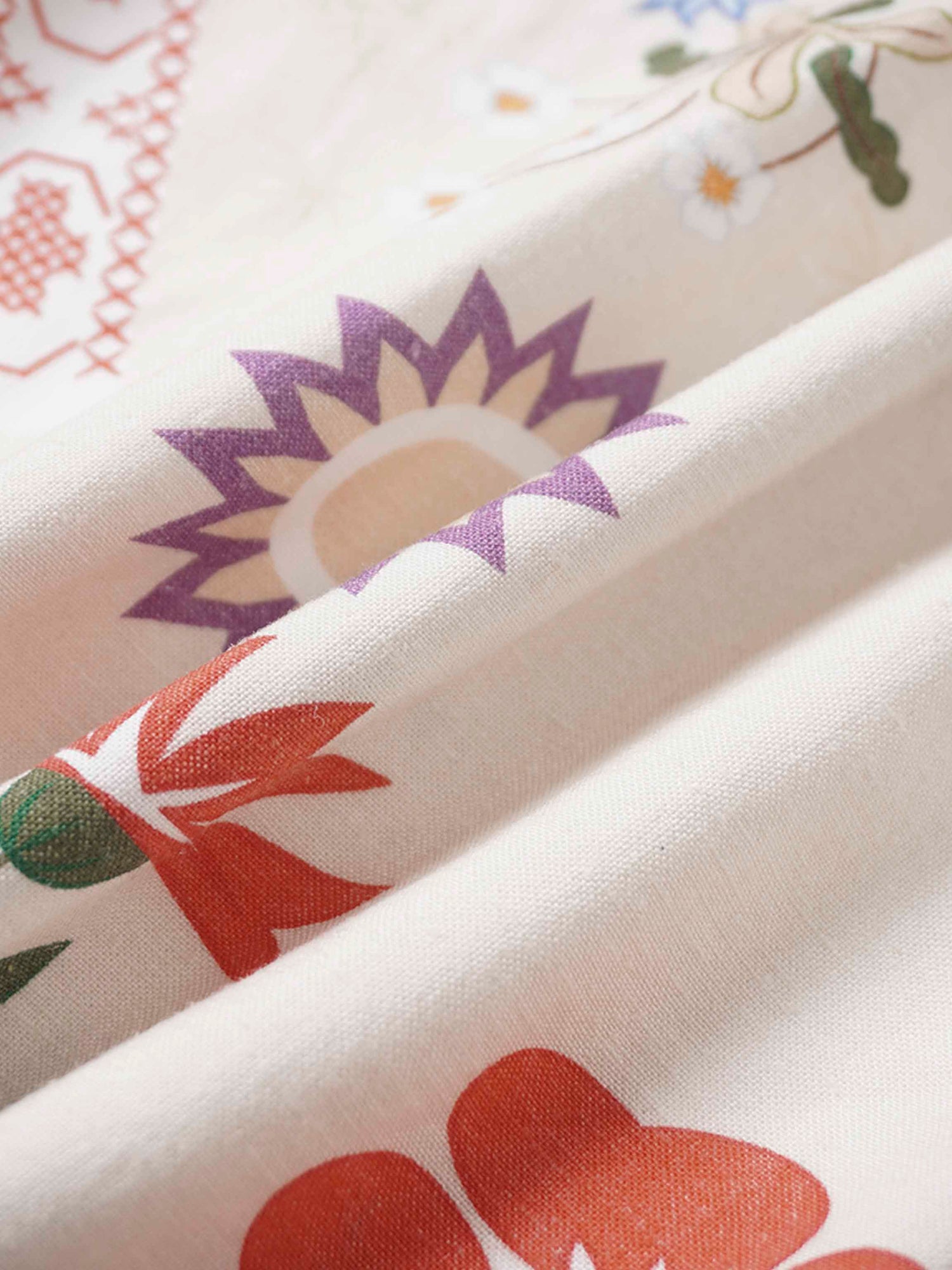 Linen Blend Crop Swing Top-Aztec Floral