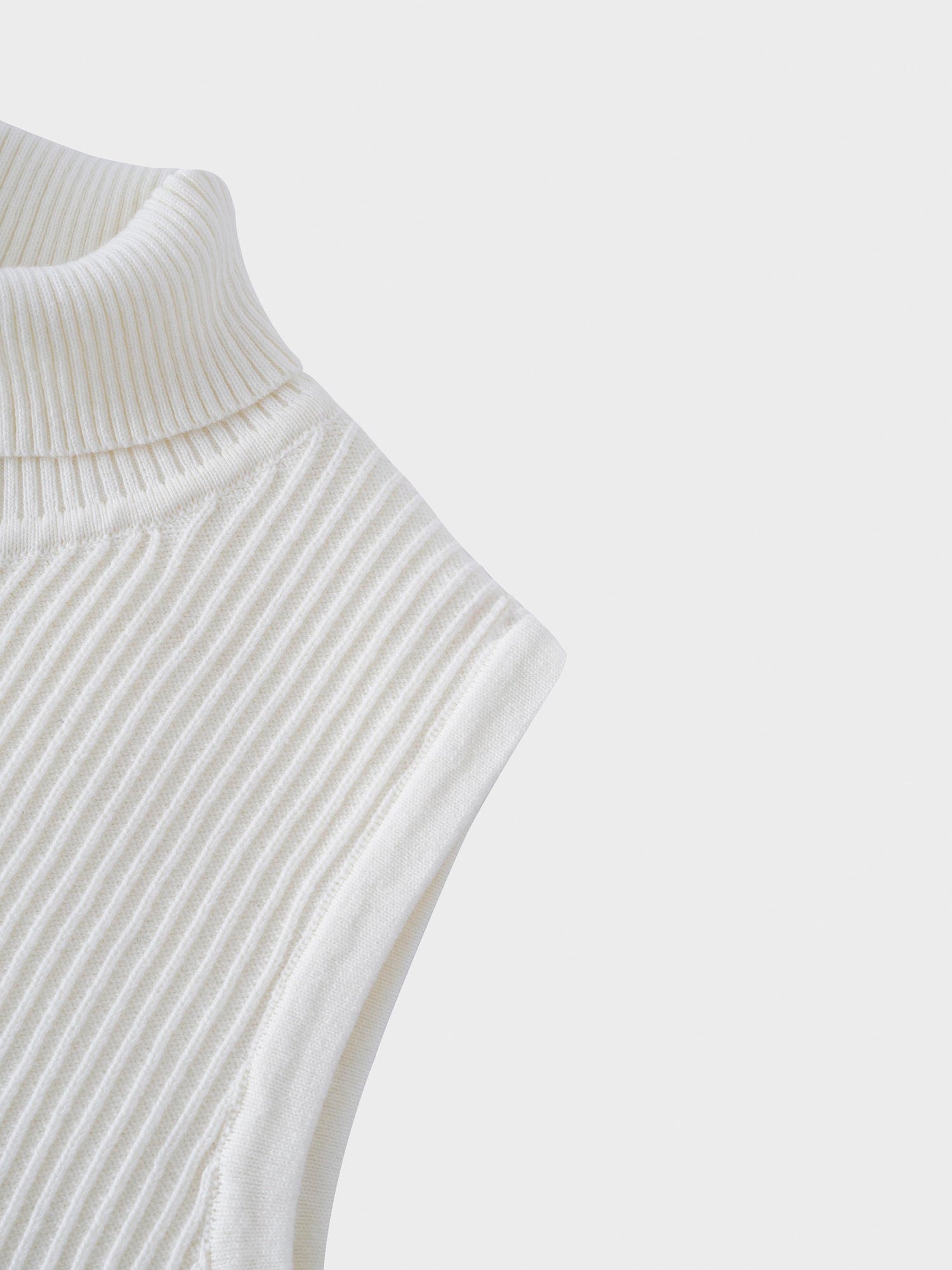 Sleeveless Ribbed Turtleneck-Ivory