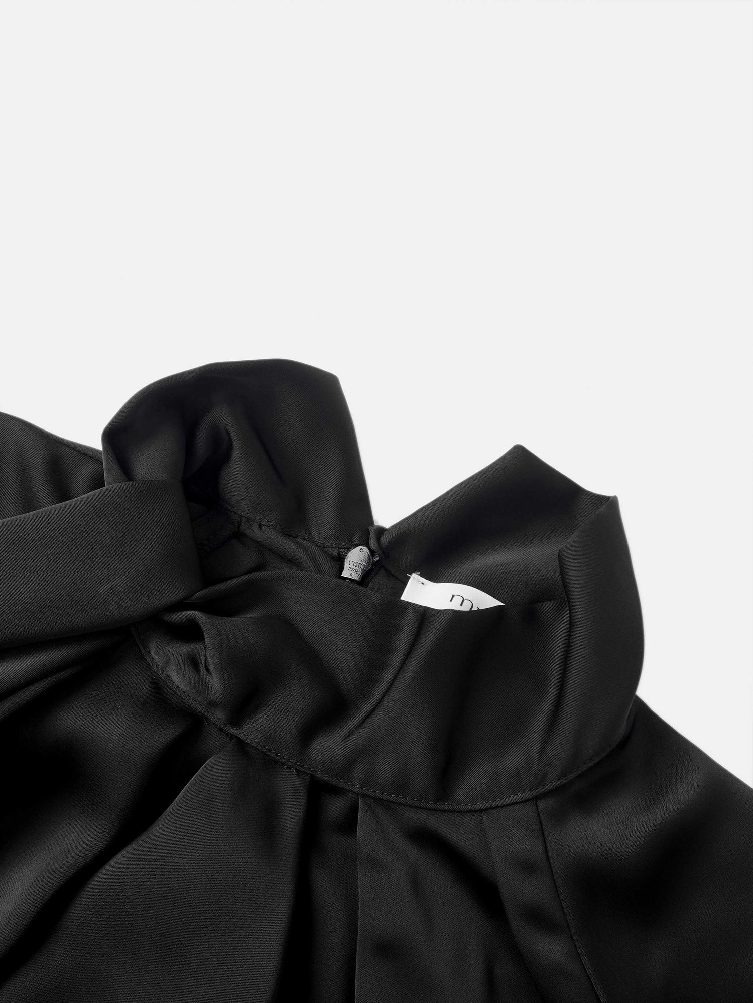 Center Ruffle Dress - Black