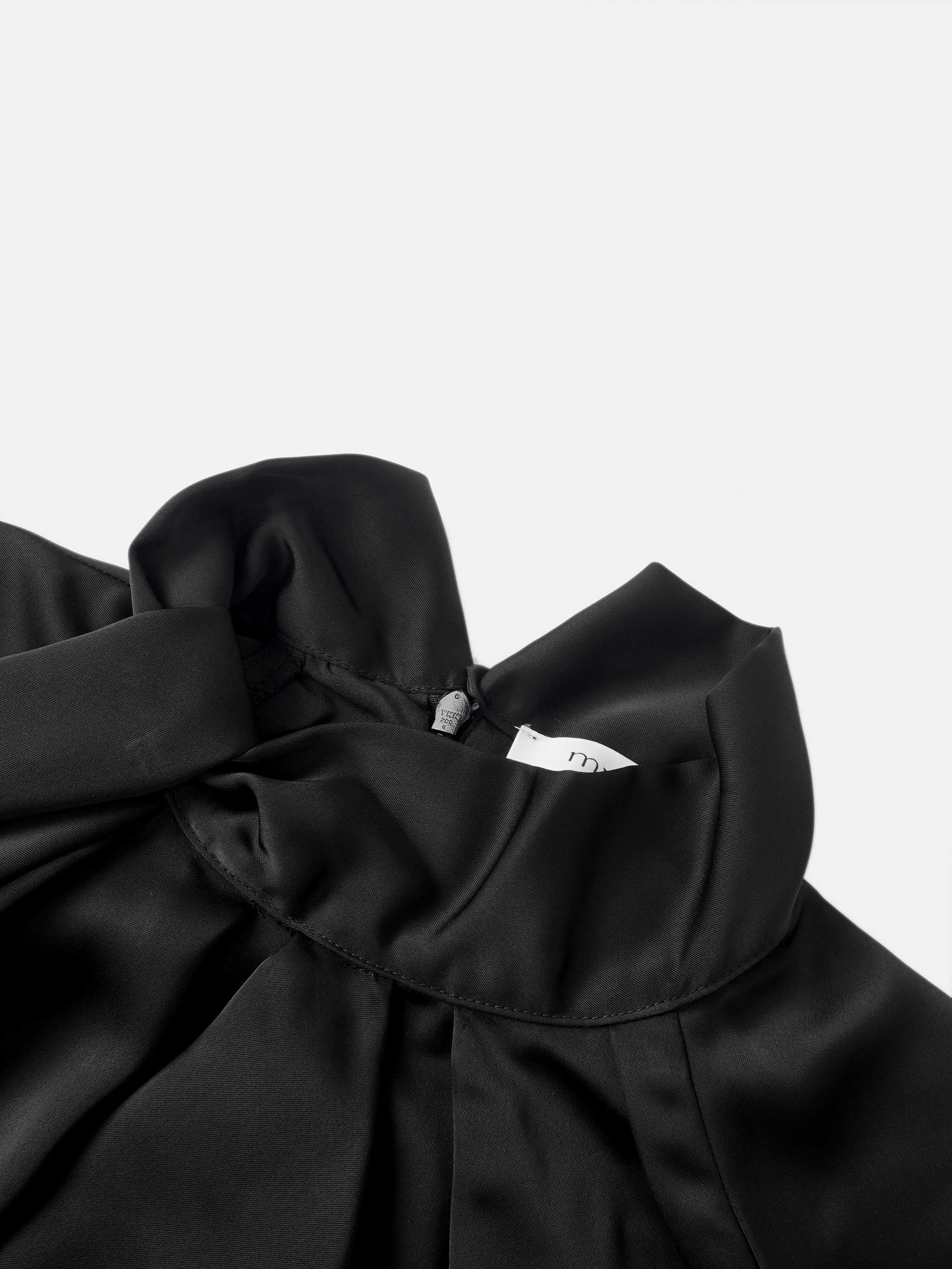 Center Ruffle Dress - Black