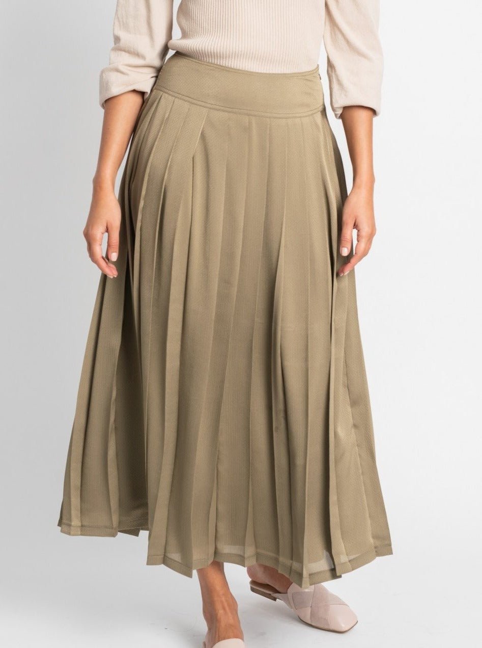 PLEATED CHIFFON MAXI-Fame on Central