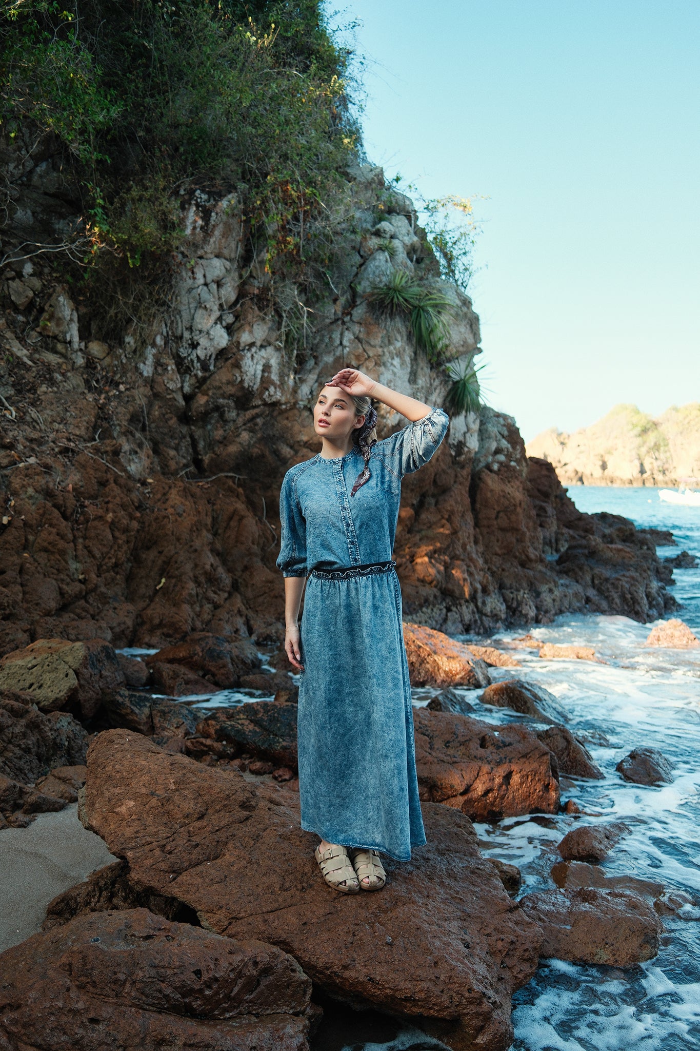 Puff Sleeve Washed Denim Blouse-Blue
