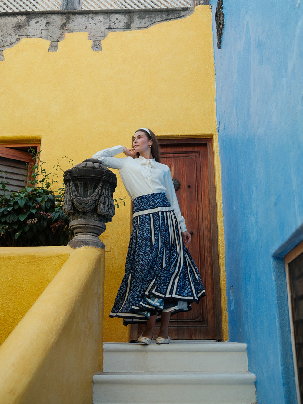 Print Yoke Pleated Skirt-Blue Geometric