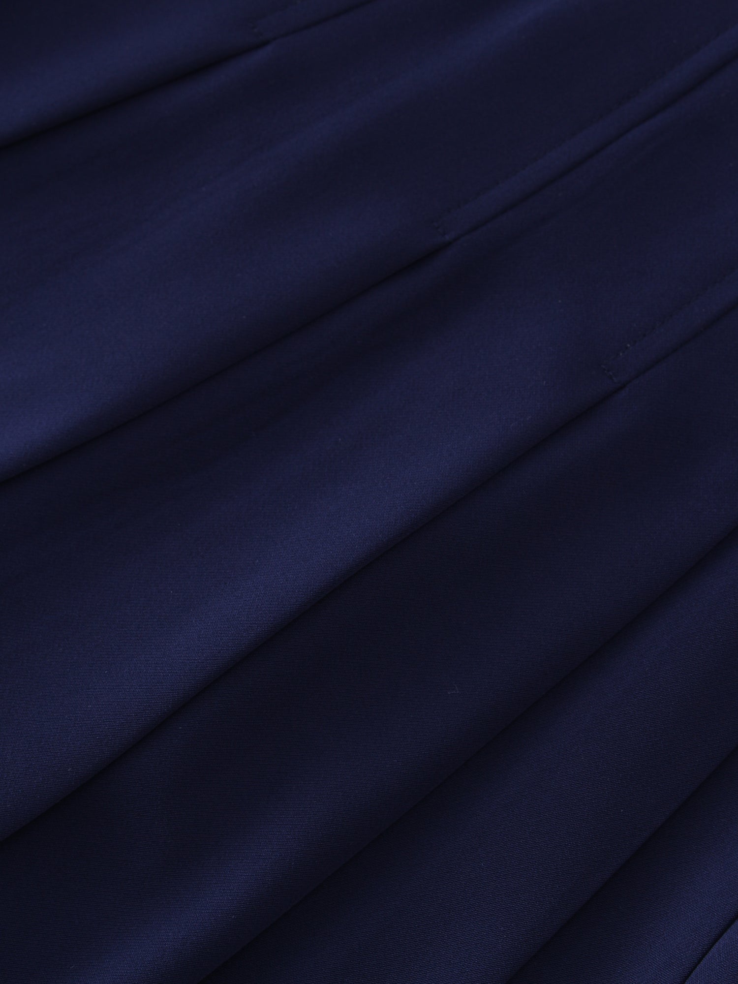 Yolk Pleated Skirt 37&quot;-Navy