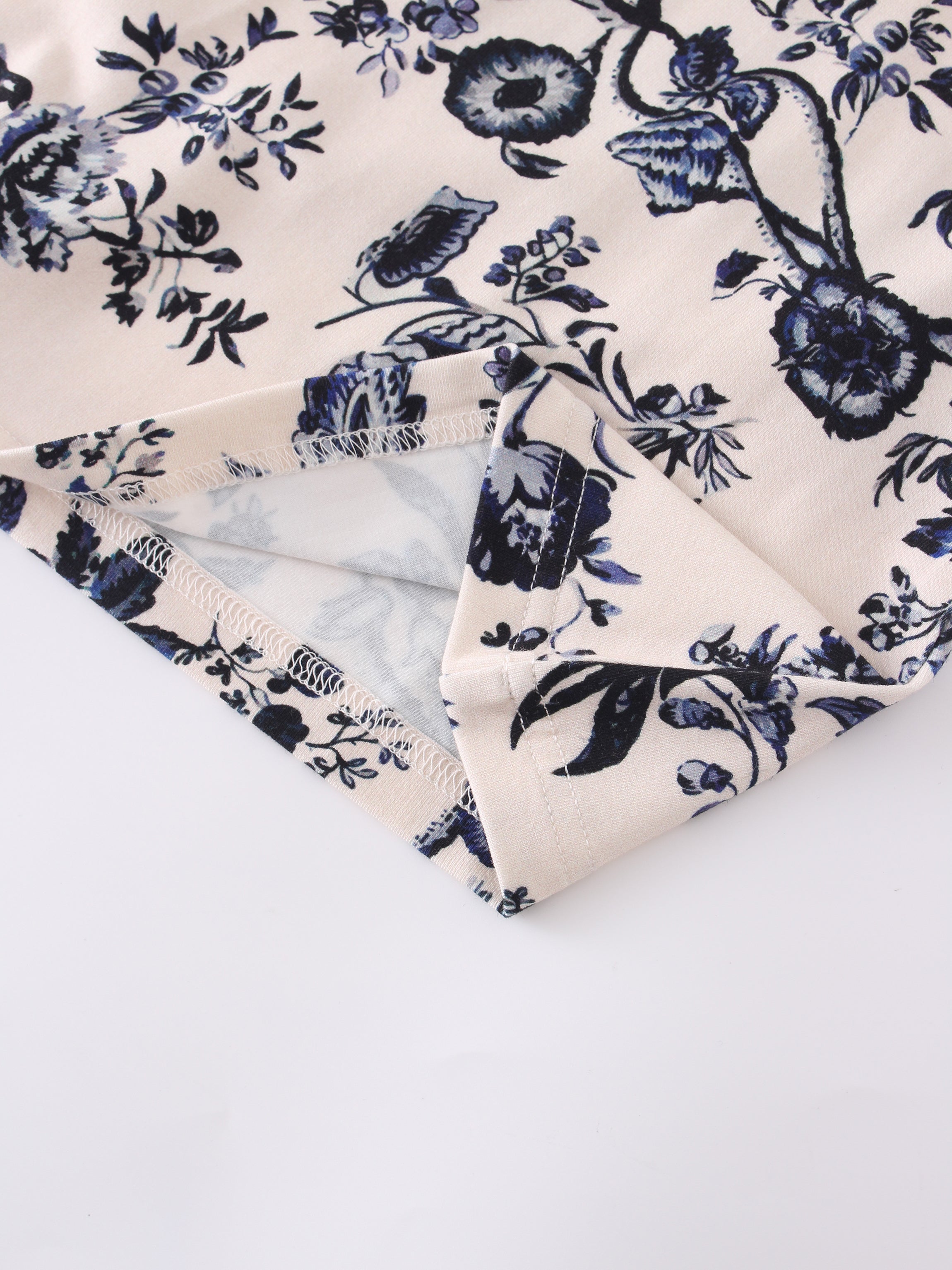 Printed Modal Tee-Vintage Toile