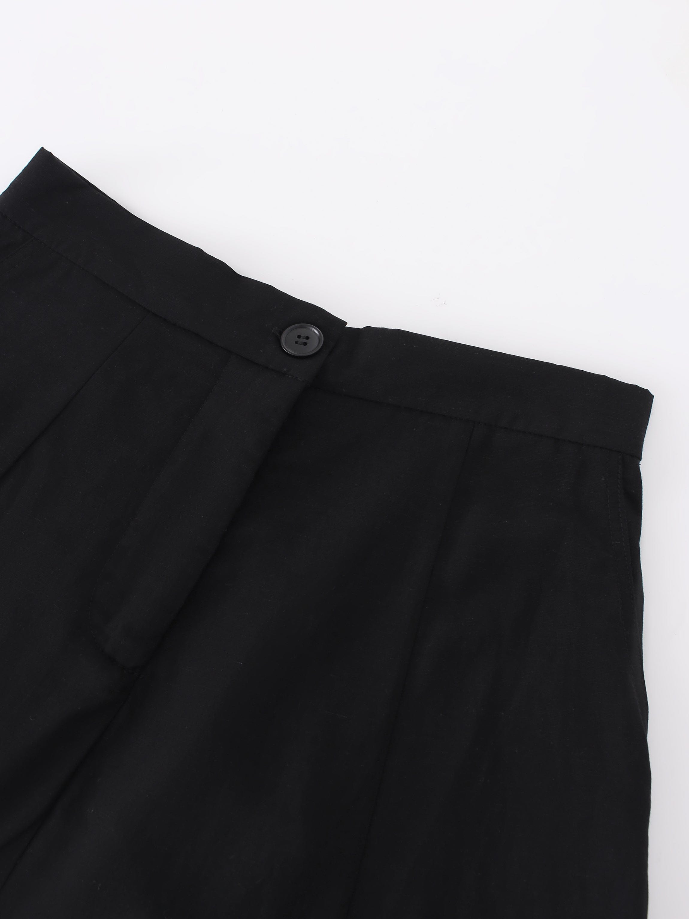 A-Line Seamed Skirt-Black