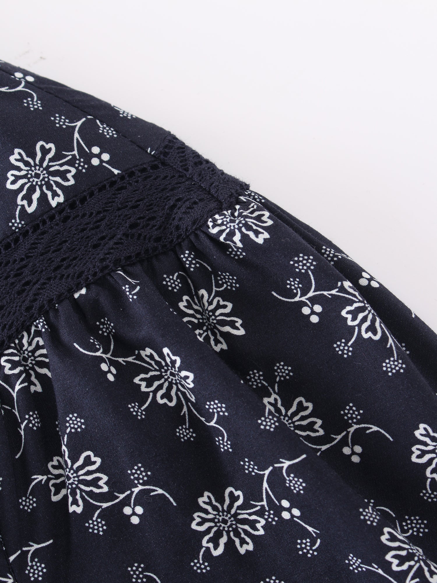 Lace Trim Detail Dress-Navy Floral