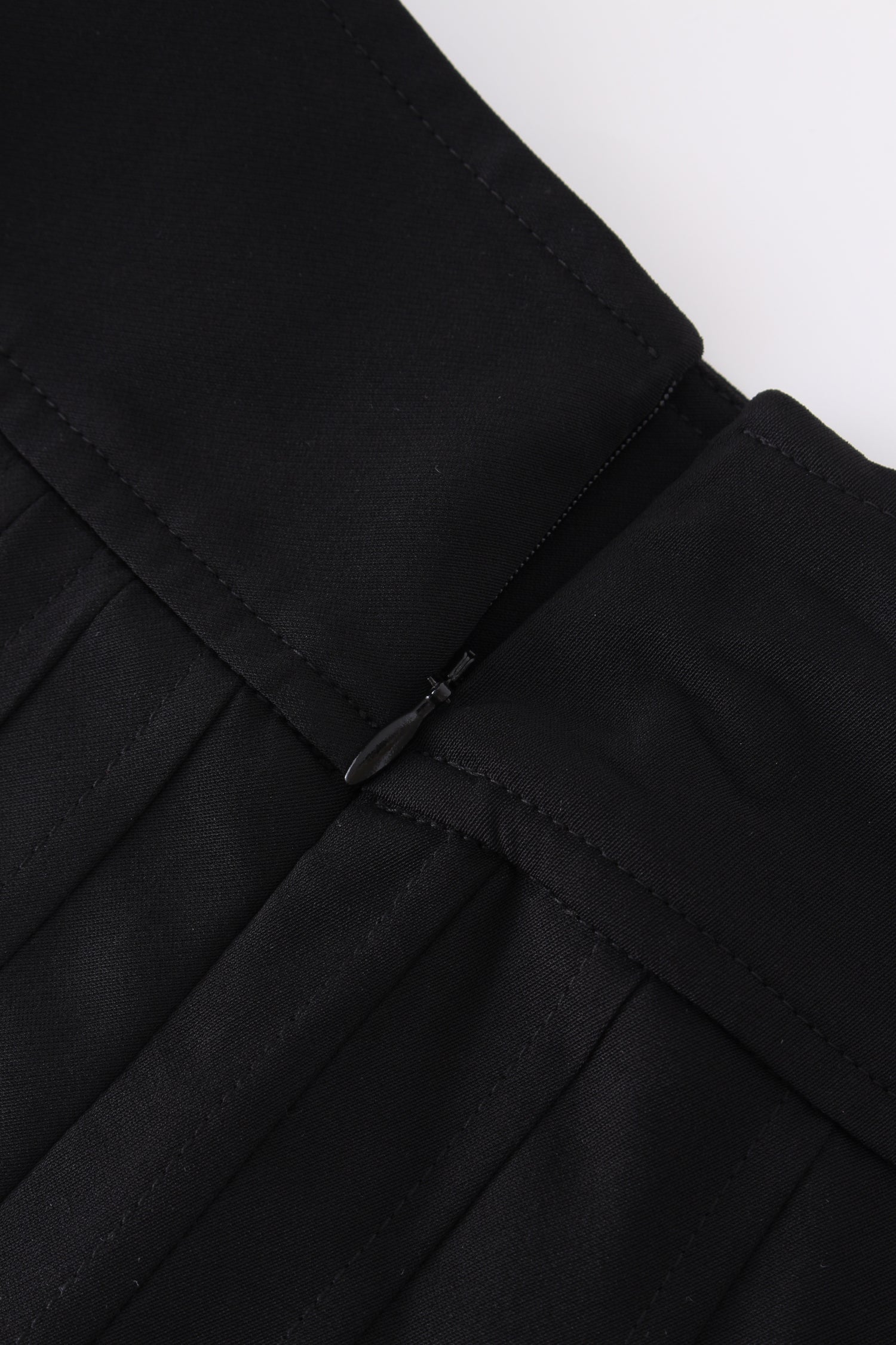 Yoke Pleated Skirt 37&quot;-Black