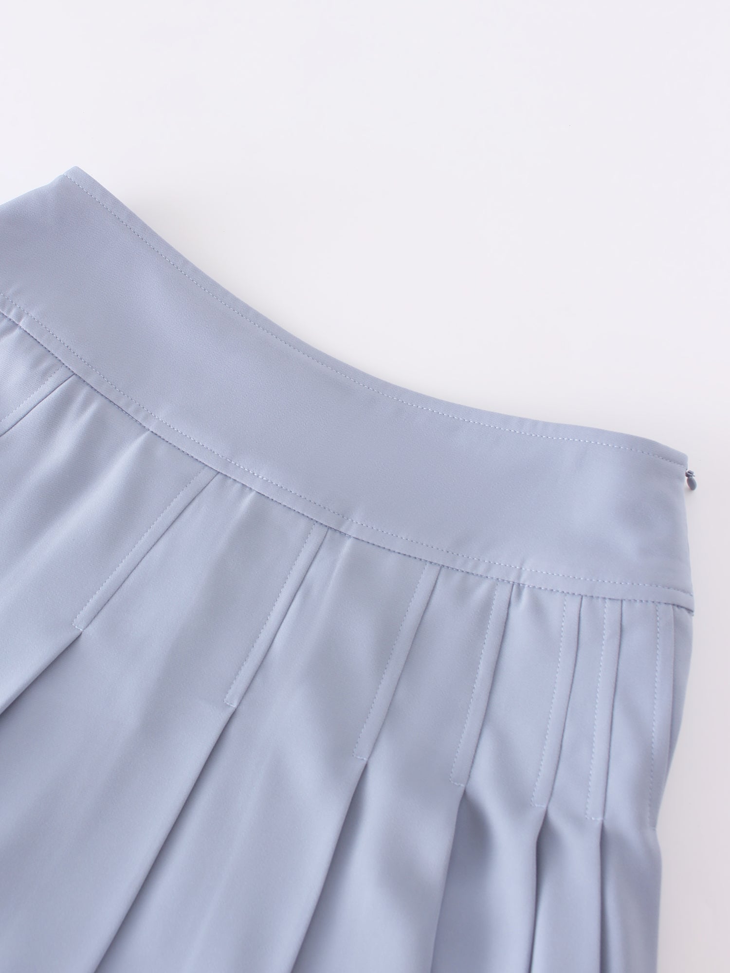 Yolk Pleated Skirt 37&quot;-Grey Blue