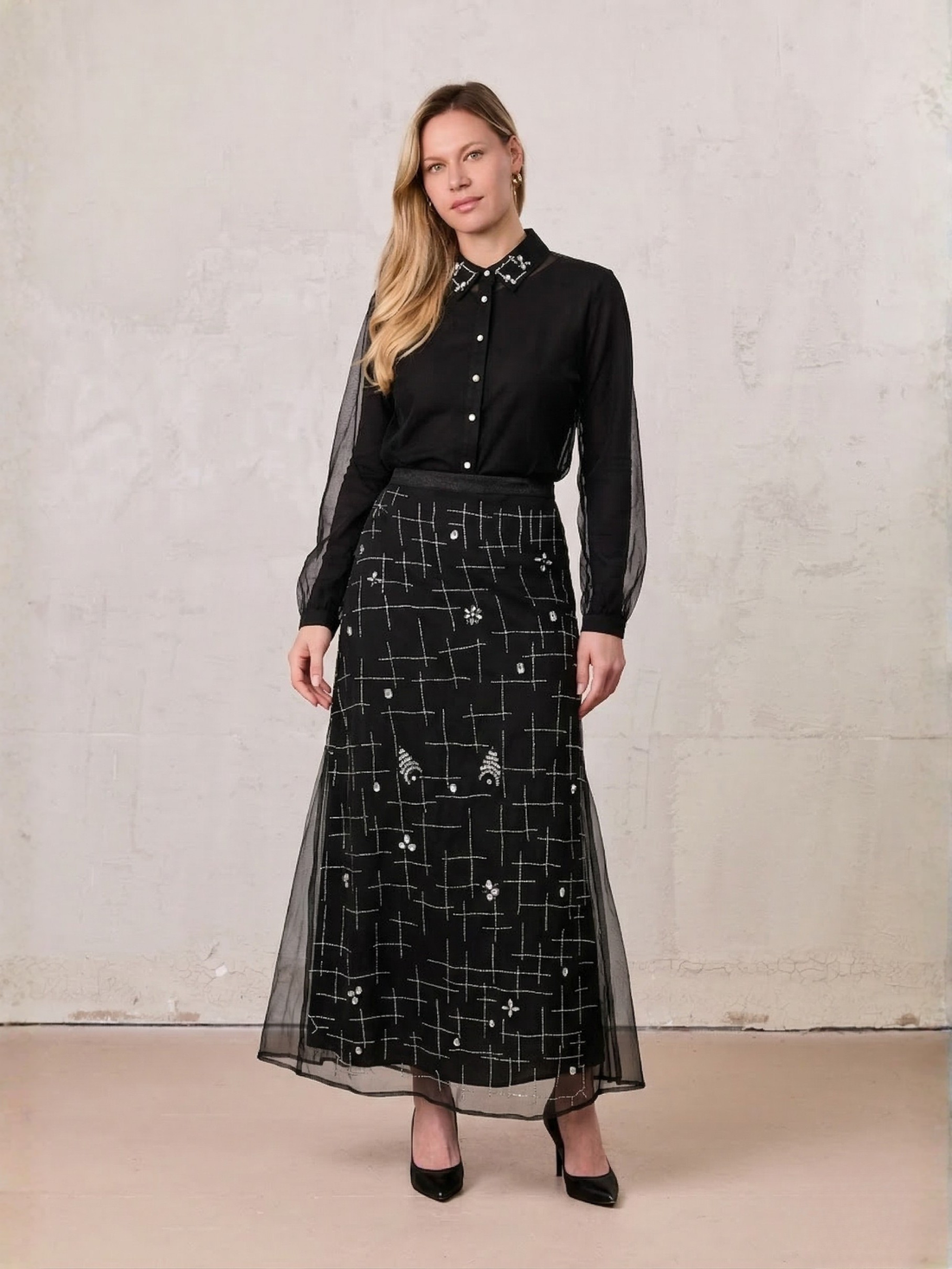 Organza Beaded Collar Blouse-Black