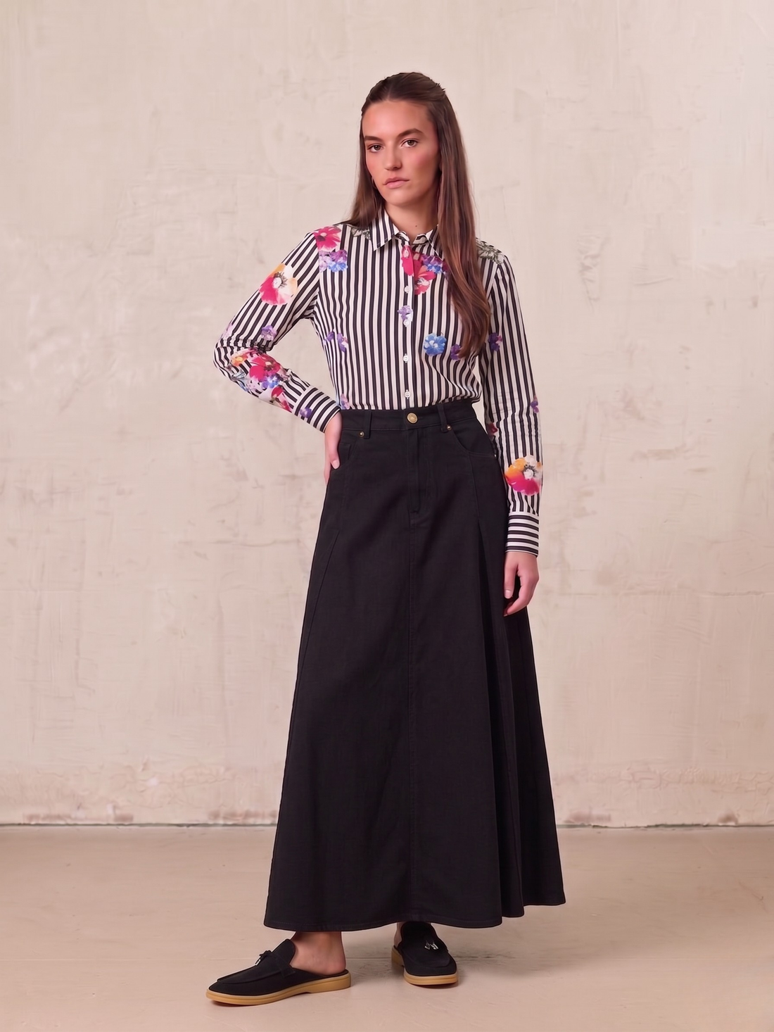 Seamed Full Denim Skirt-Black