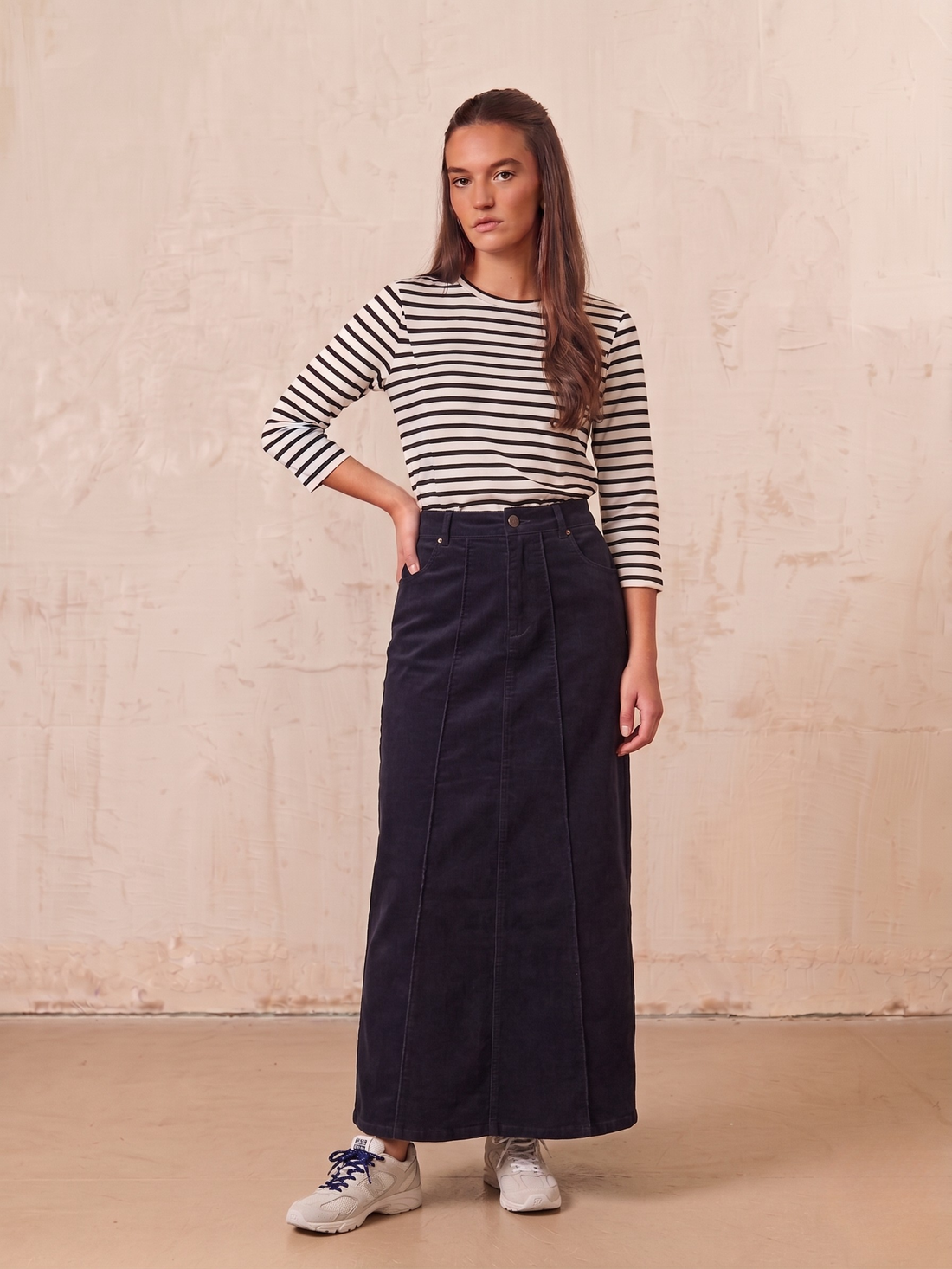 Side Seamed Twill Skirt-Black