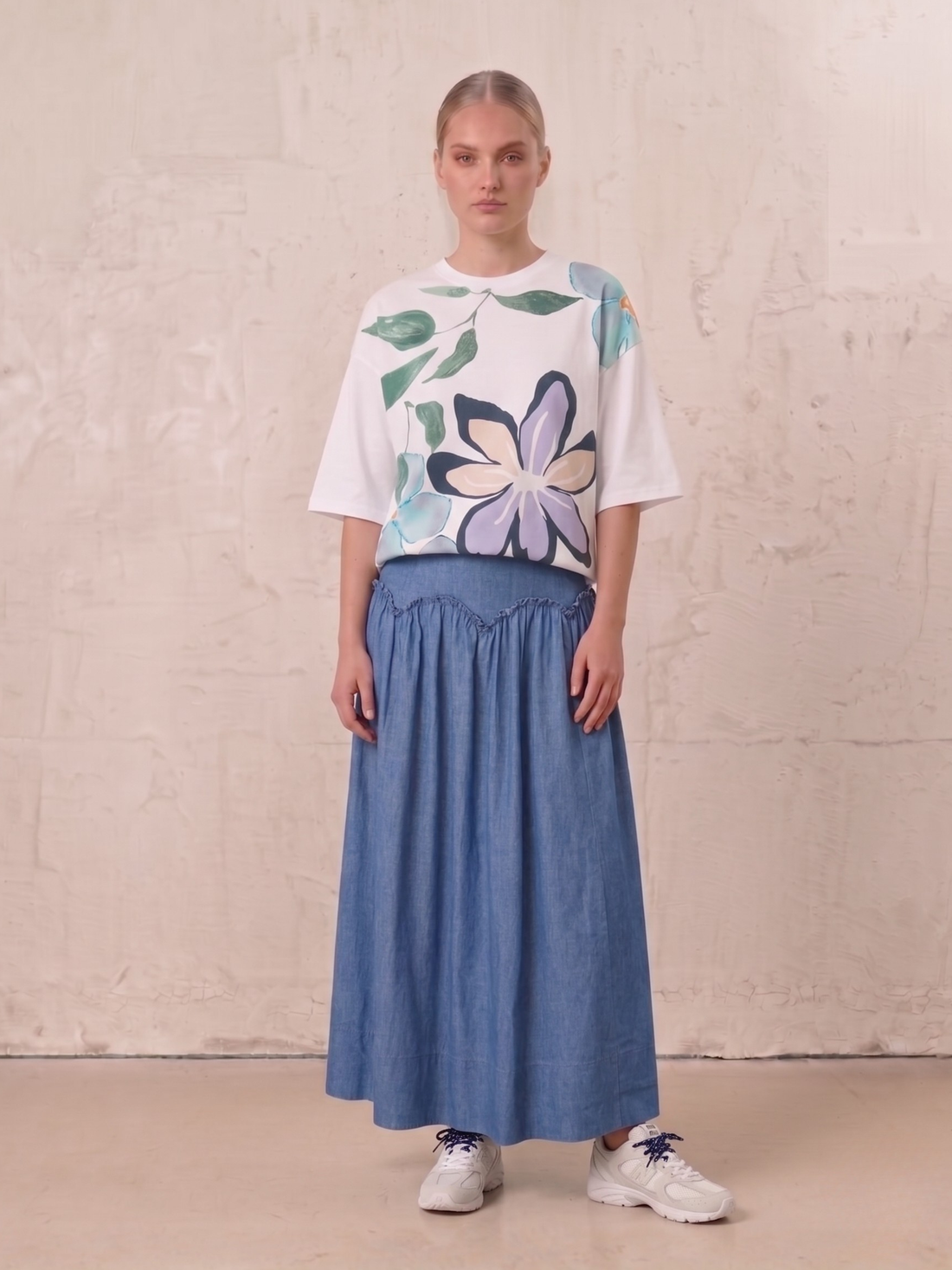 Curved Yoke Ruffle Denim Skirt - Blue