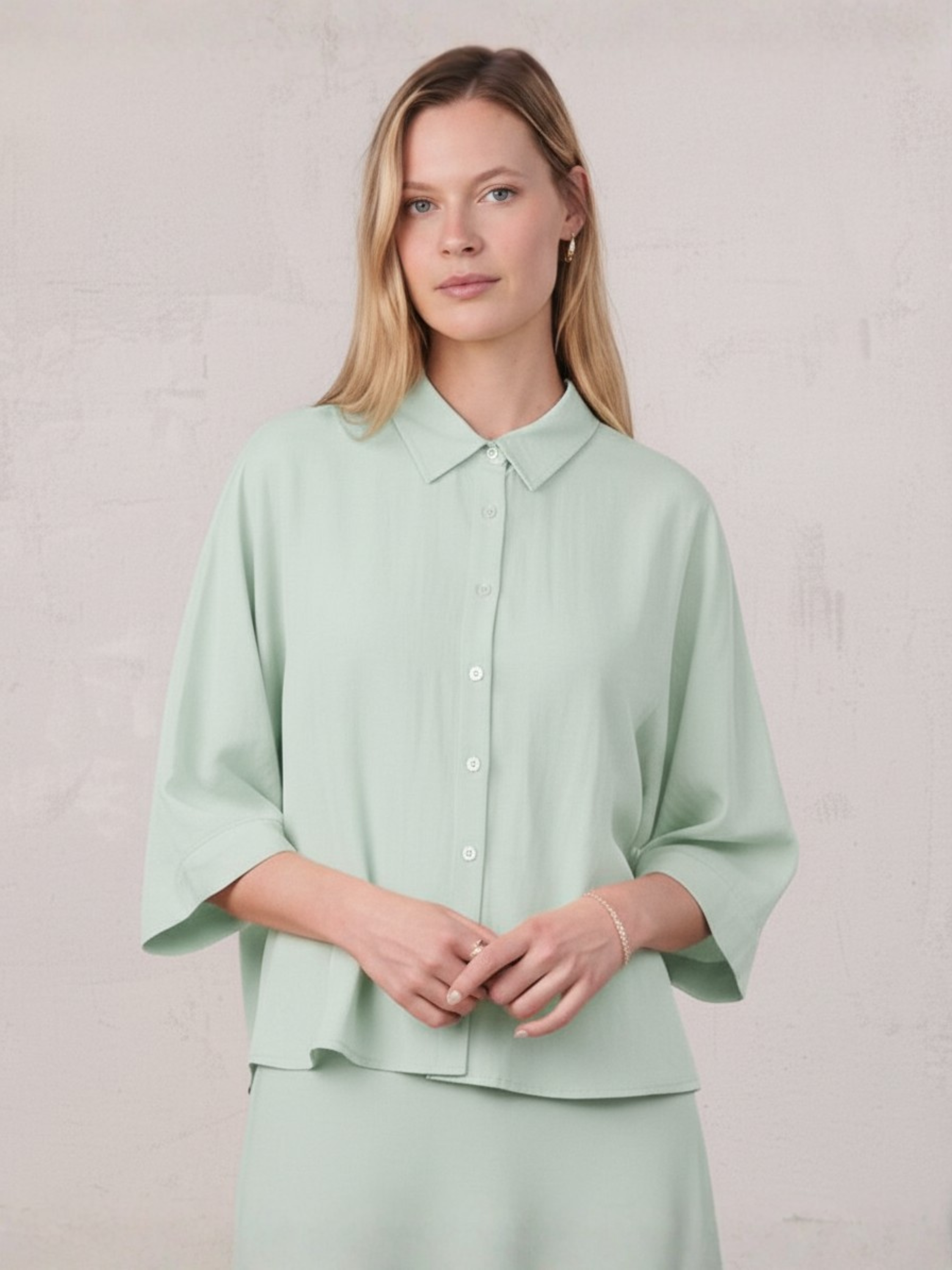 Boxy Dolman Sleeve Crinkle Blouse-Mint Green