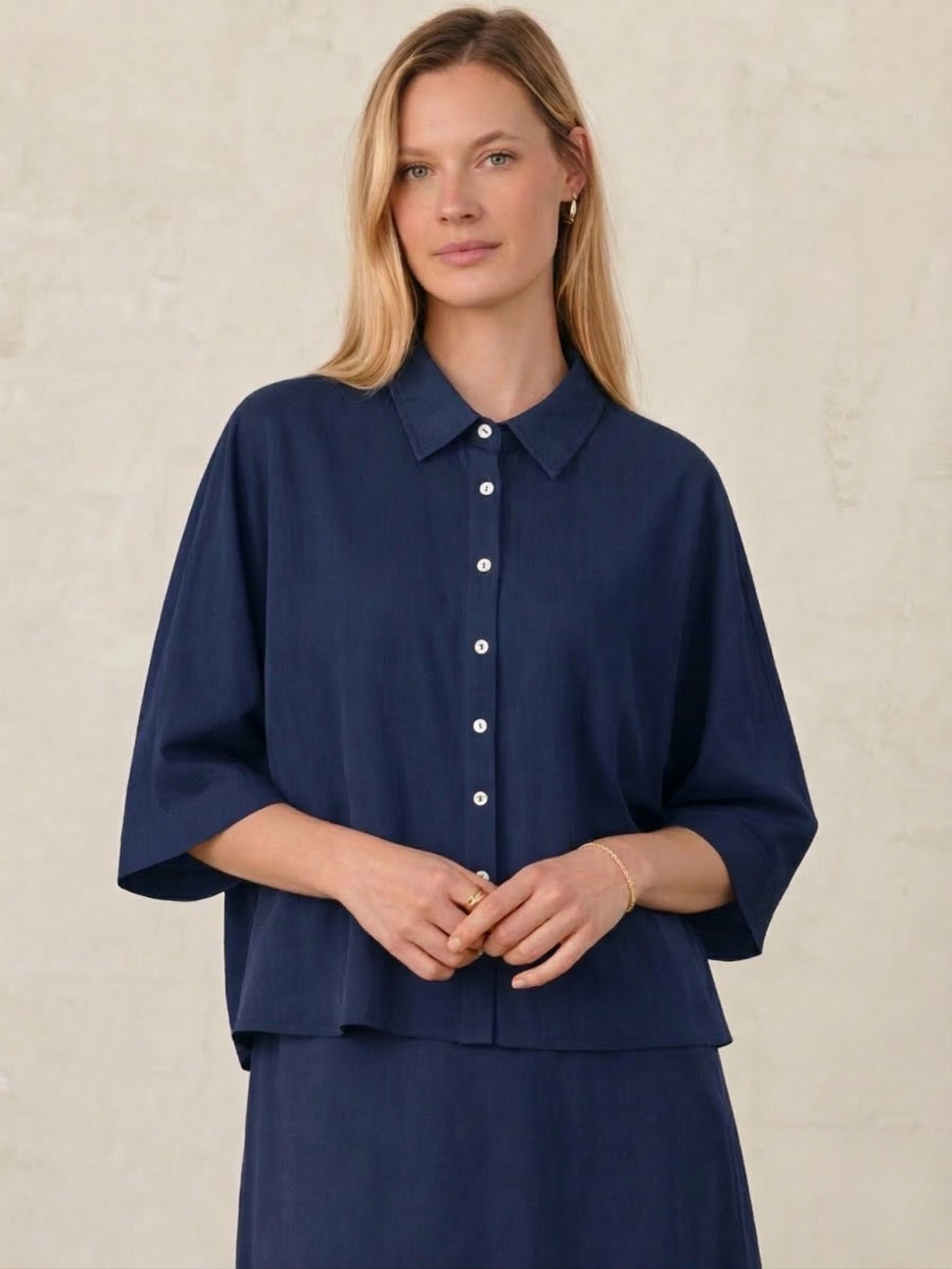 Boxy Dolman Sleeve Crinkle Blouse-Navy