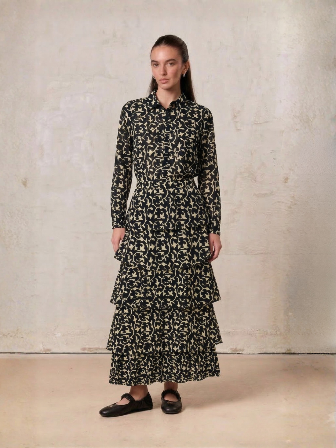 Ruched Top Layered Skirt-Navy Vines