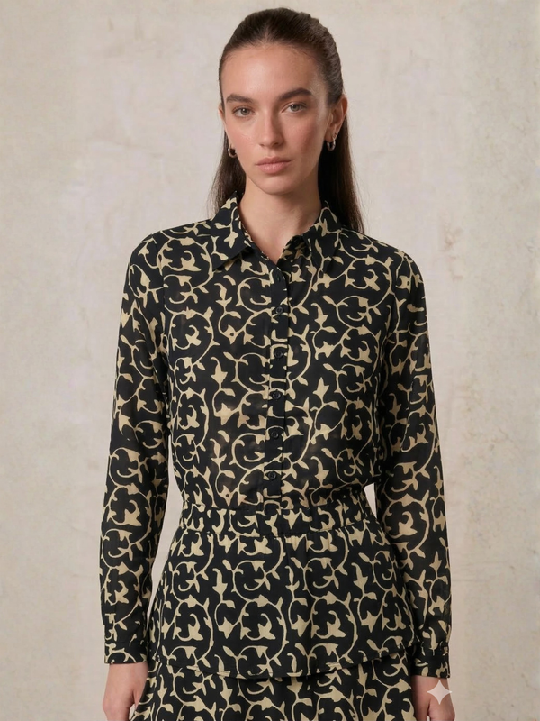 Blouse-Navy Vines