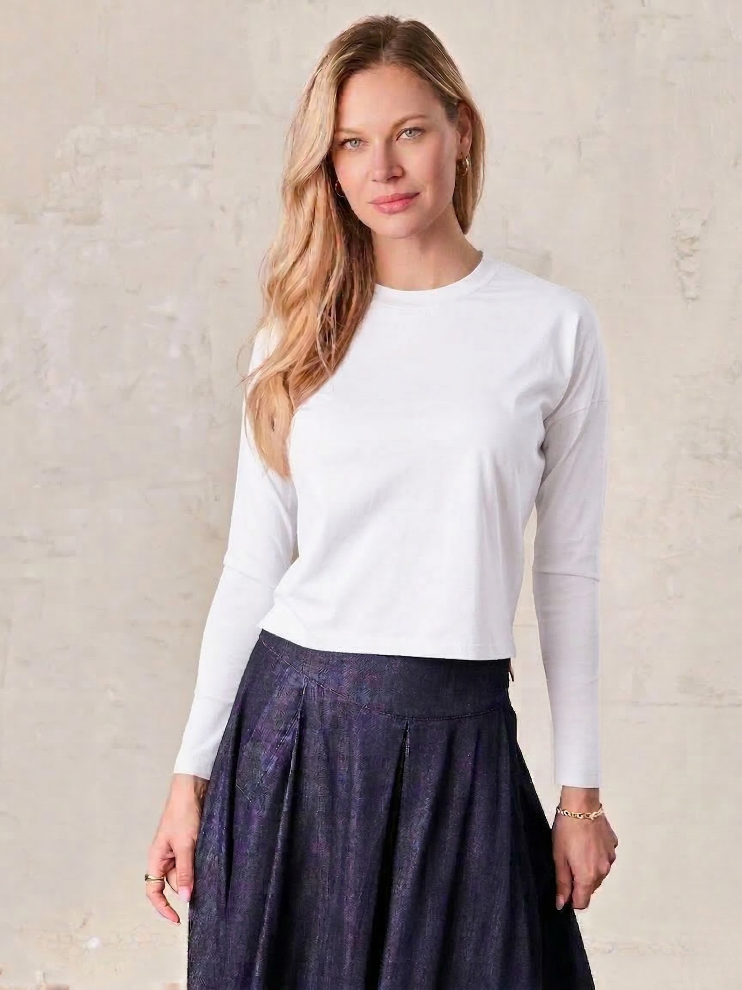 Cropped Boxy Tee-White