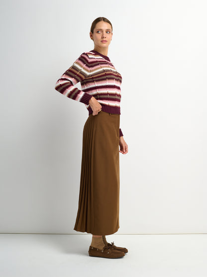Pleat Back Skirt - Brown
