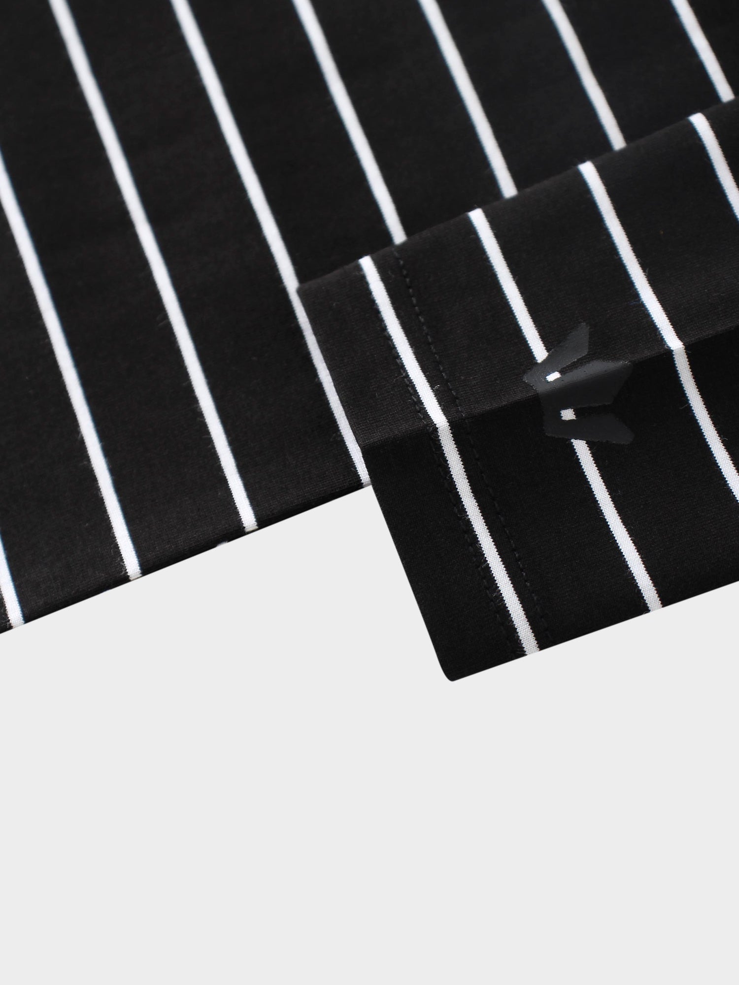 Striped Collar Snap Tee-Black/White