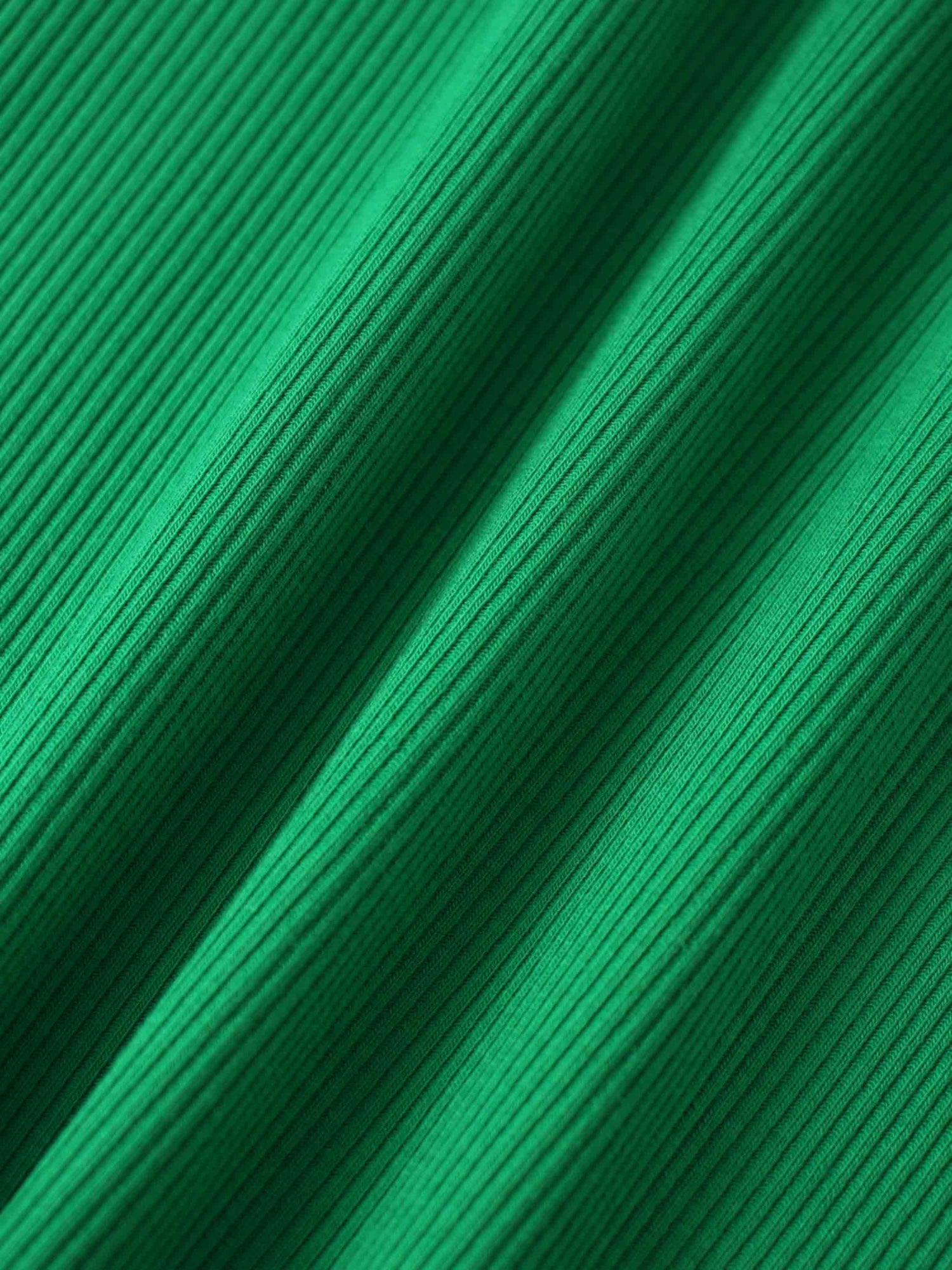 Soft Ribbed High V Tee-Kelly Green