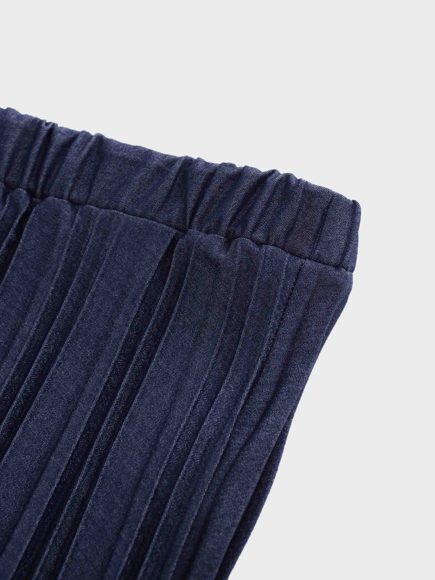 Denim Pleated Skirt-Dark Blue