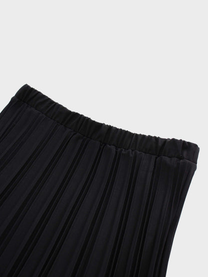 Thin Pleated Skirt-Black