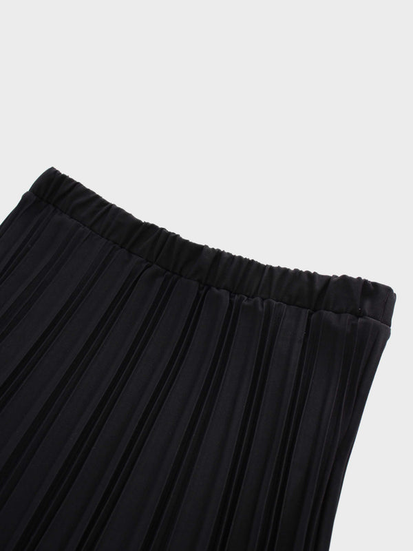 Thin Pleated Skirt-Black