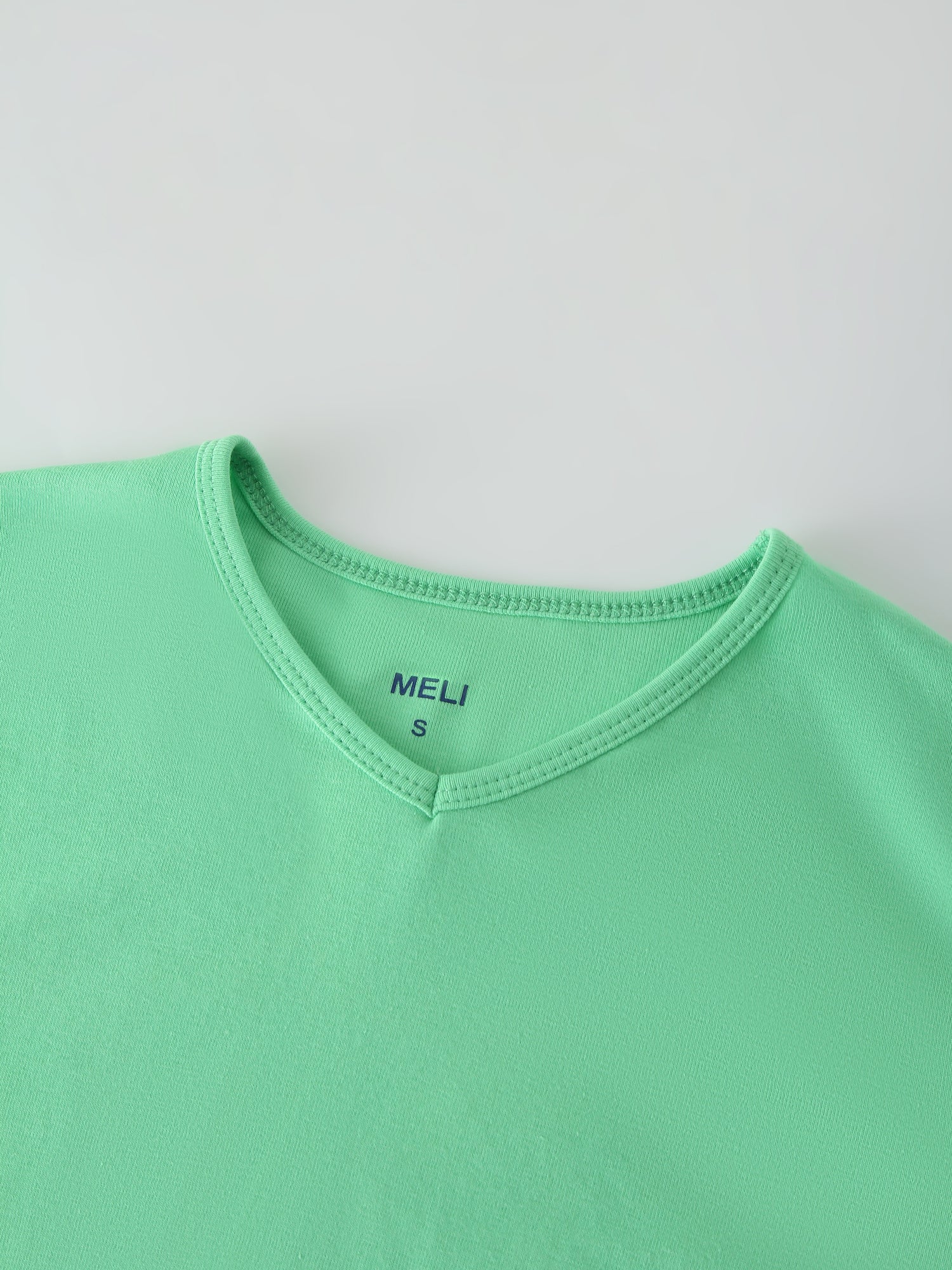 Basic High V Tee LS-Neon Green