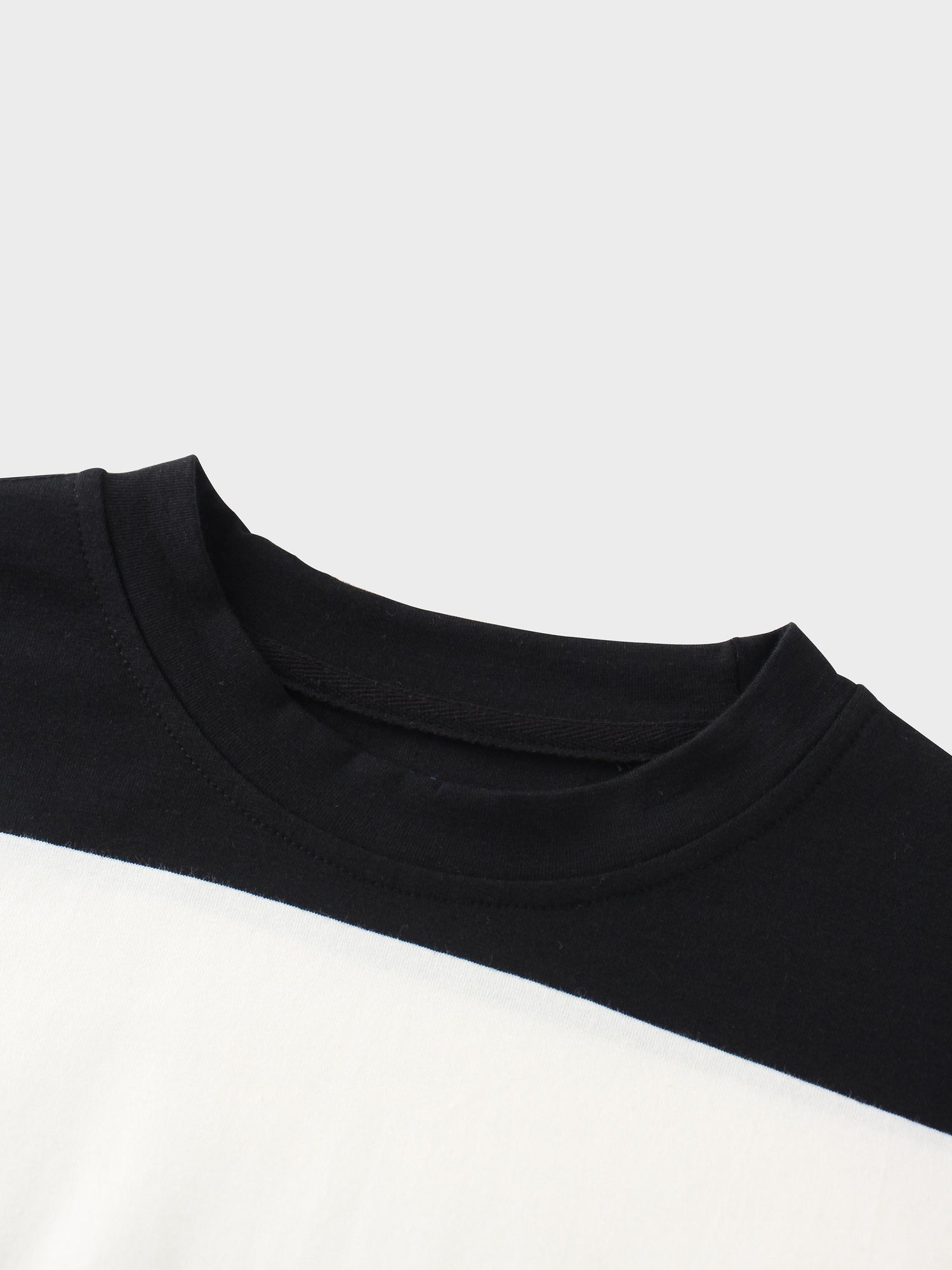 Oversized Rounded Hem T-Shirt-Black/White