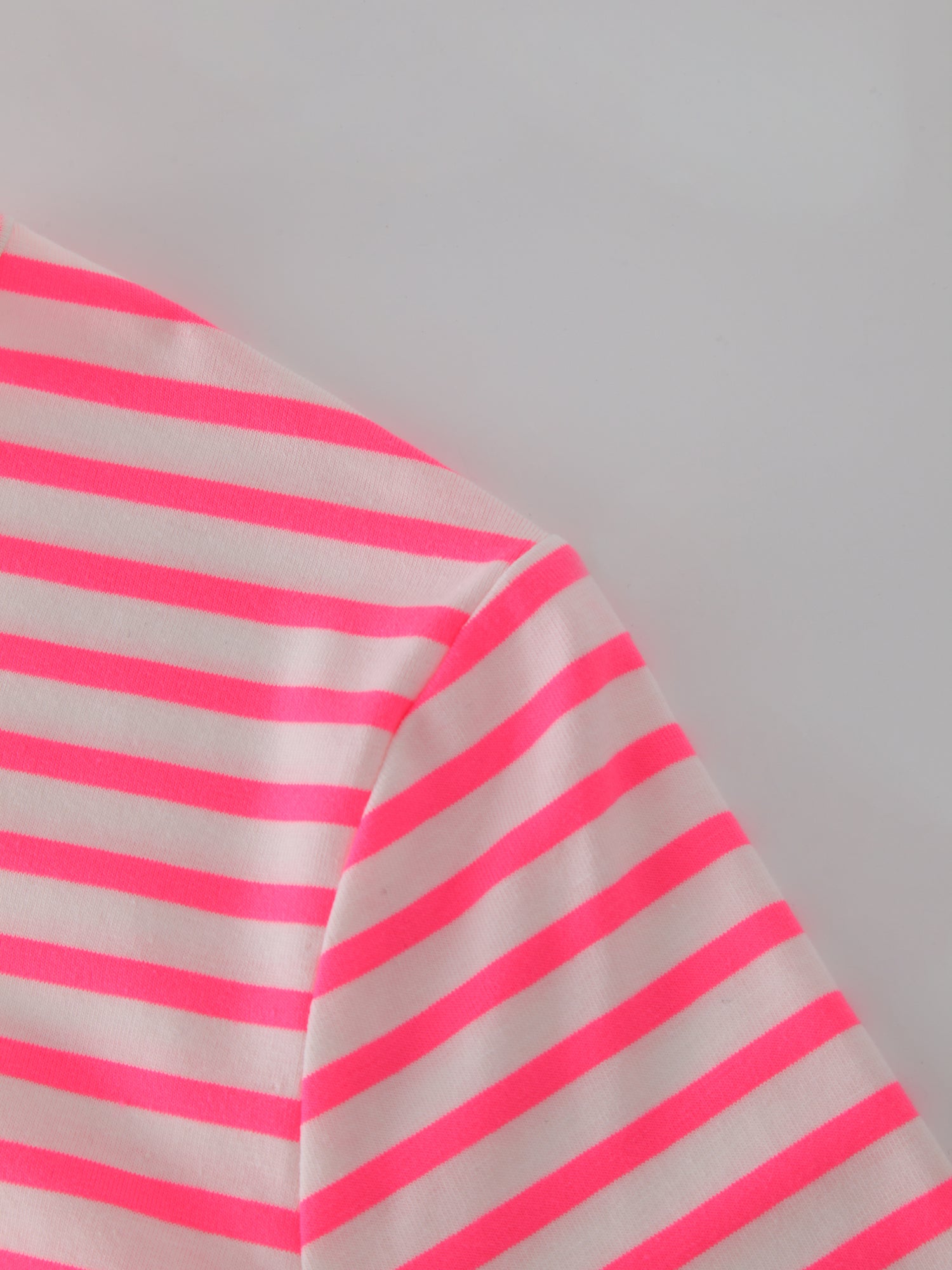 Camiseta con cuello redondo Neon Stripe-Rosa/Blanco