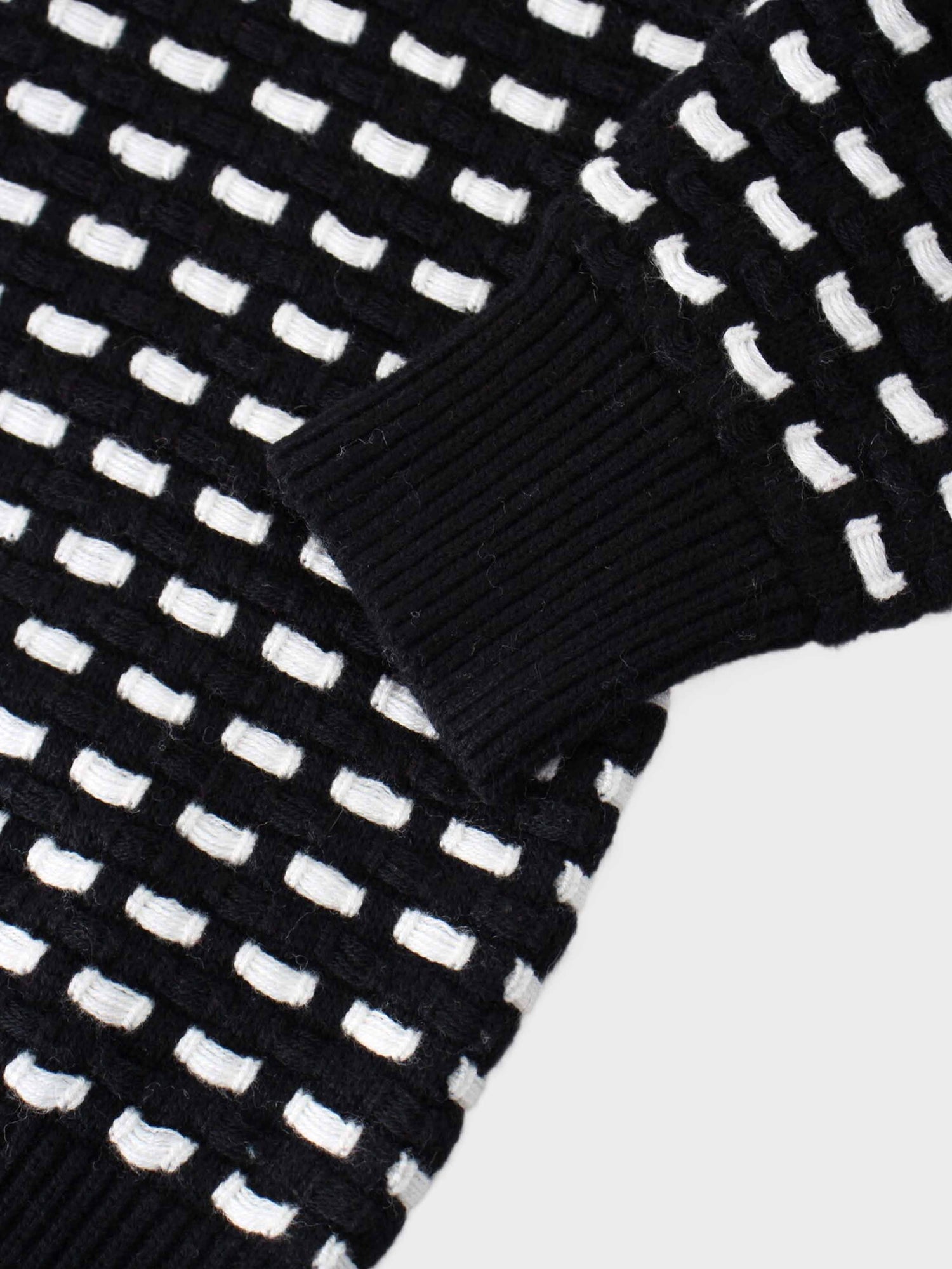 Basket Weave Sweater-Black/White