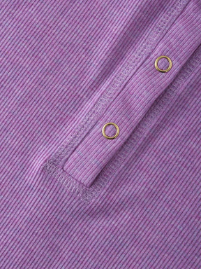 Camiseta con cuello de canalé-Púrpura