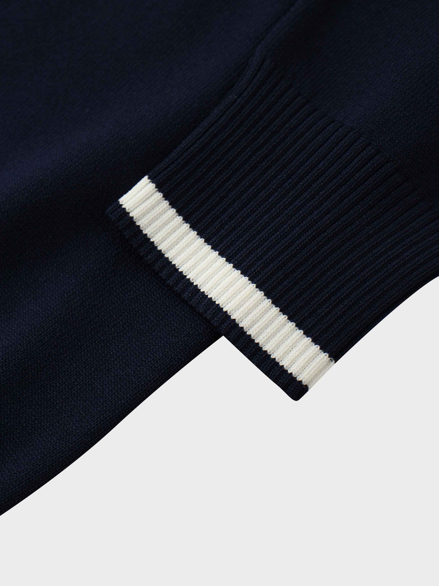 Pearl Button Collar Sweater-Navy/Cream