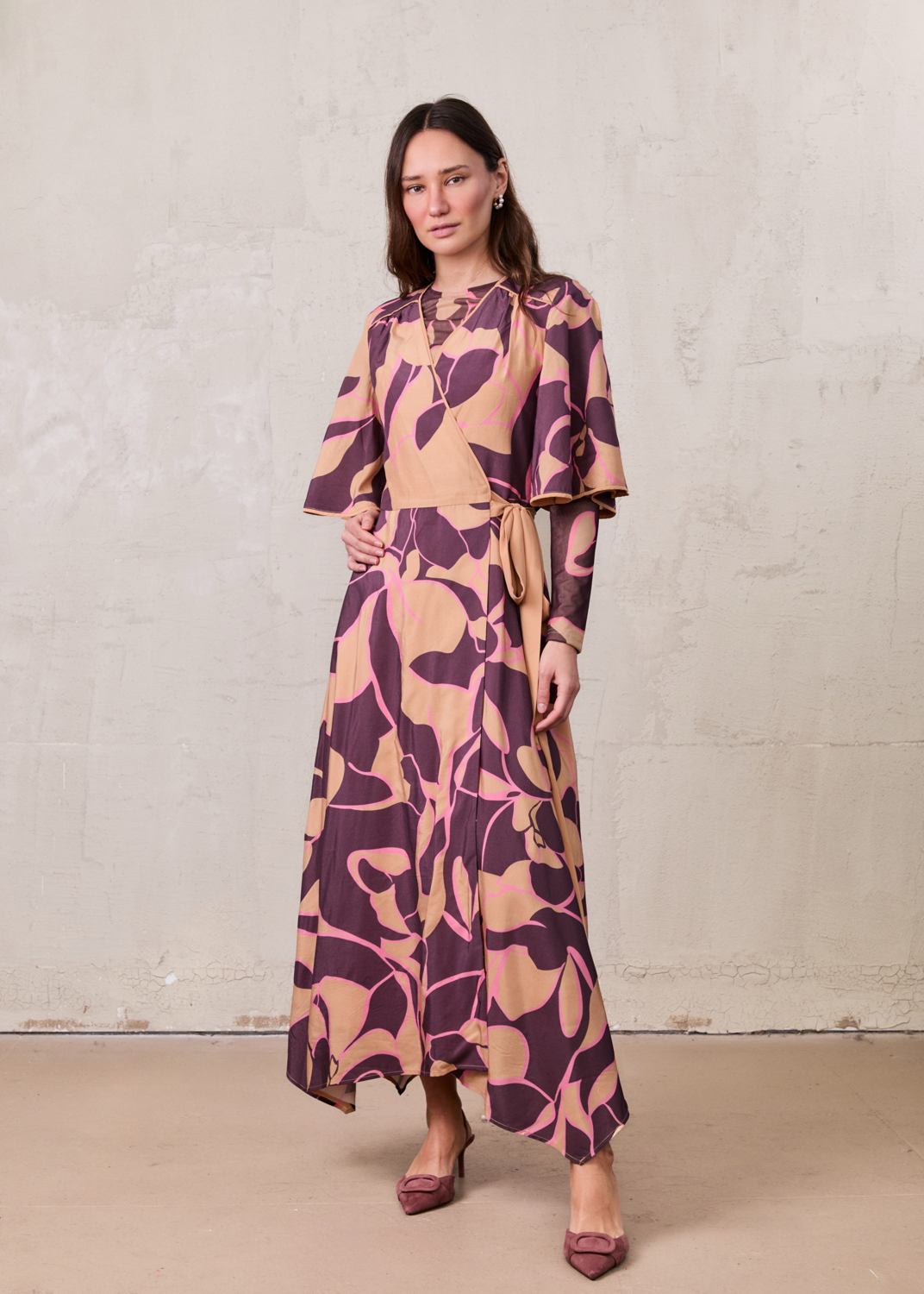 Flutter Sleeve Wrap Dress-Peach Floral