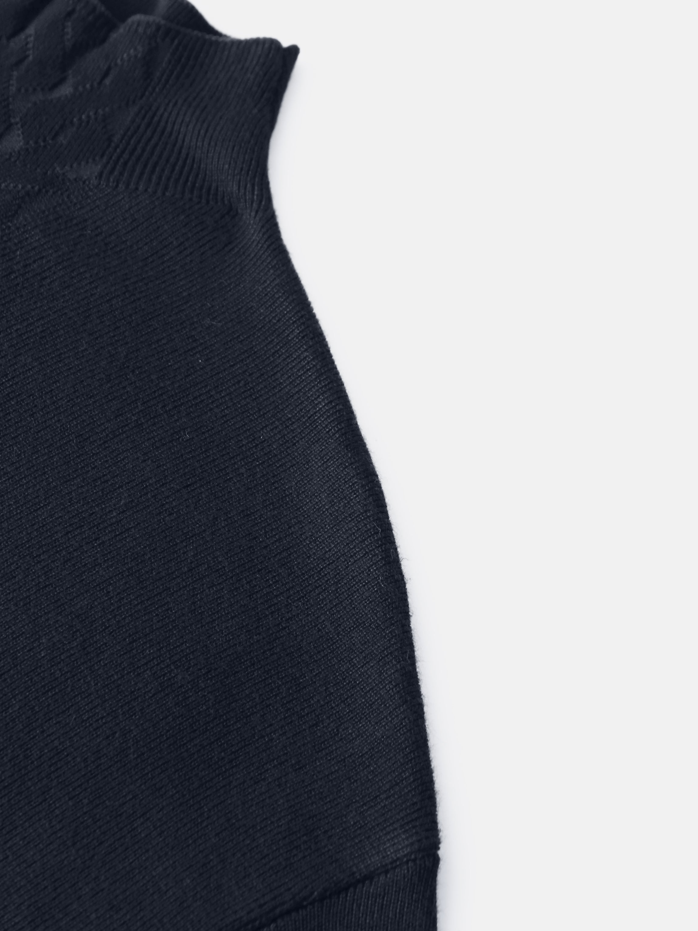 Thin Knit Center Cable Sweater - Navy