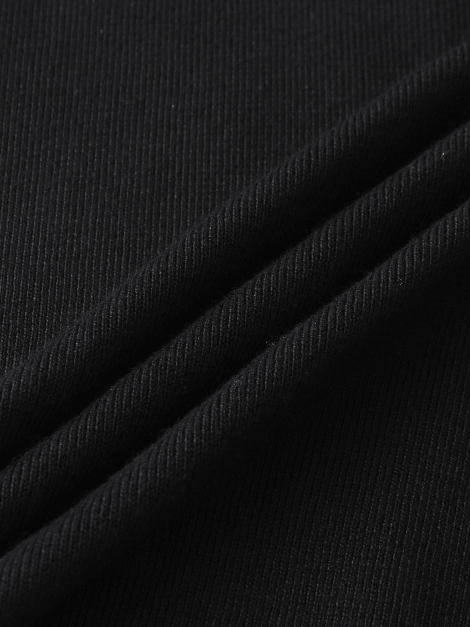 Thin Knit Center Cable Sweater - Black