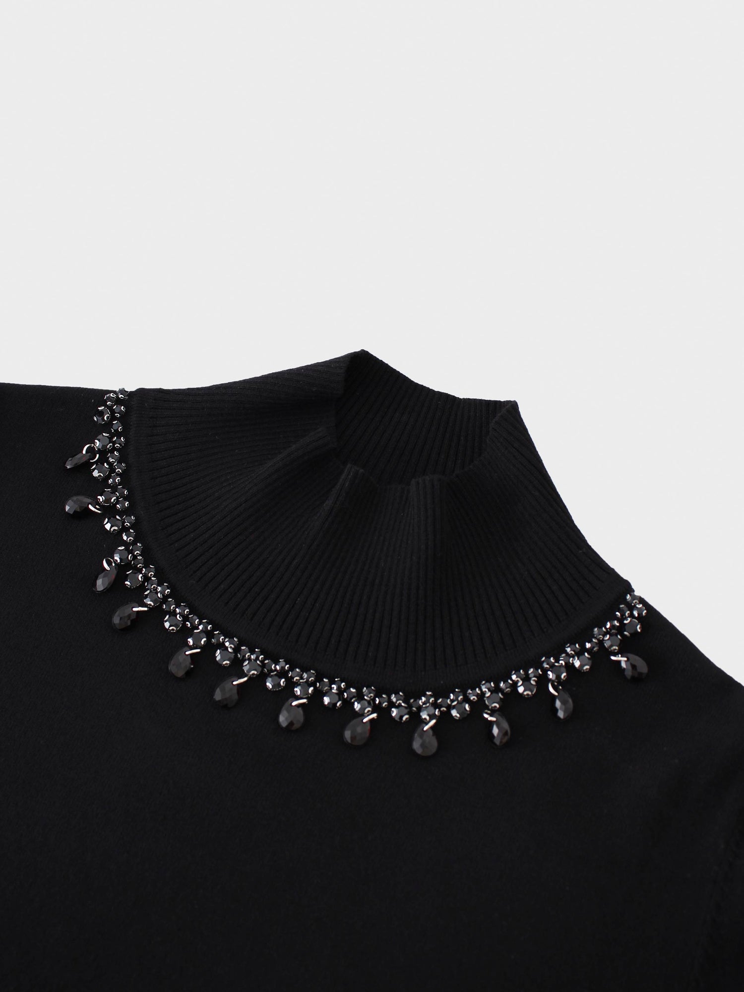 Beaded Turtleneck-Black