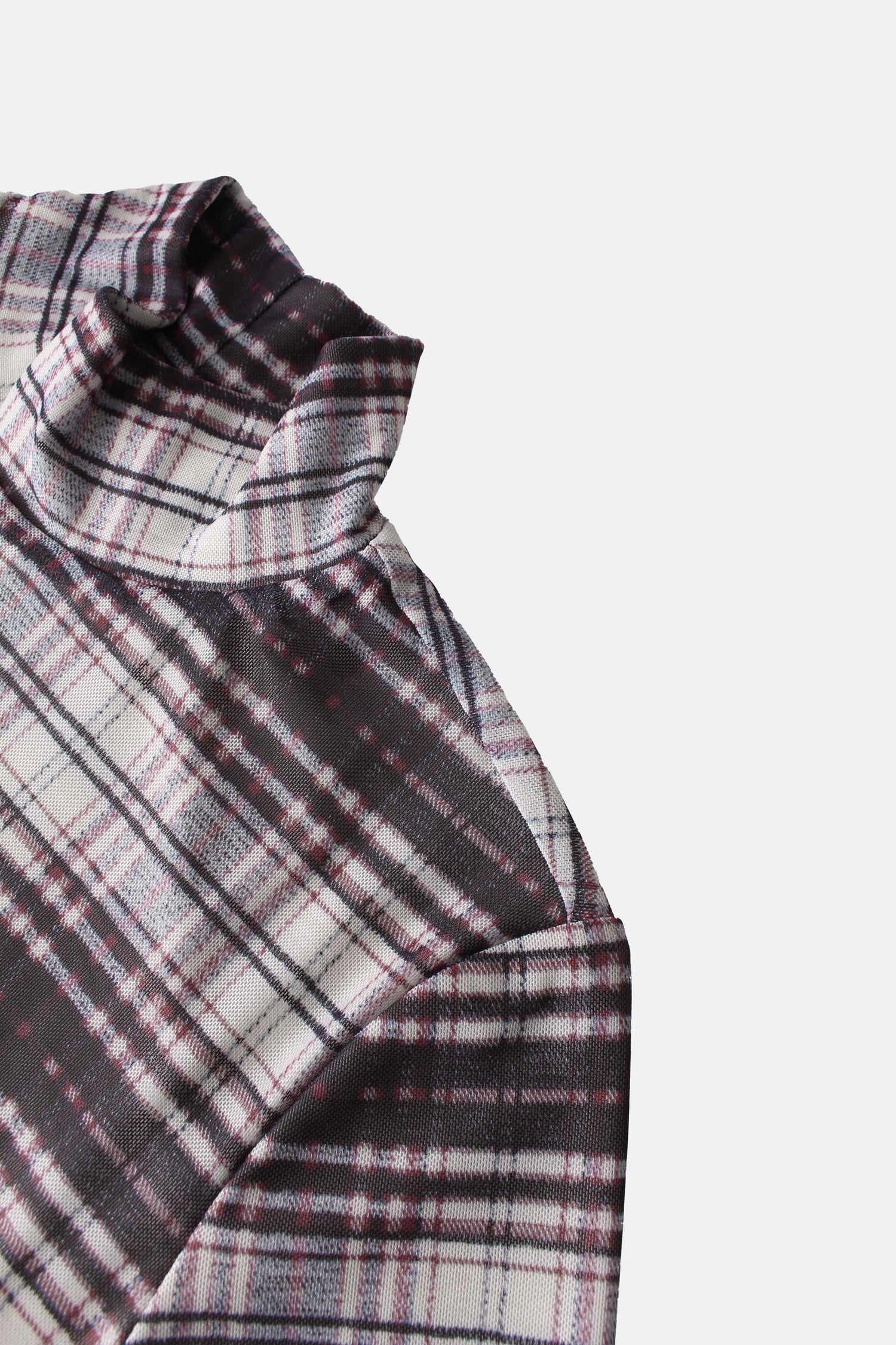Mesh Plaid Turtleneck - Red Plaid