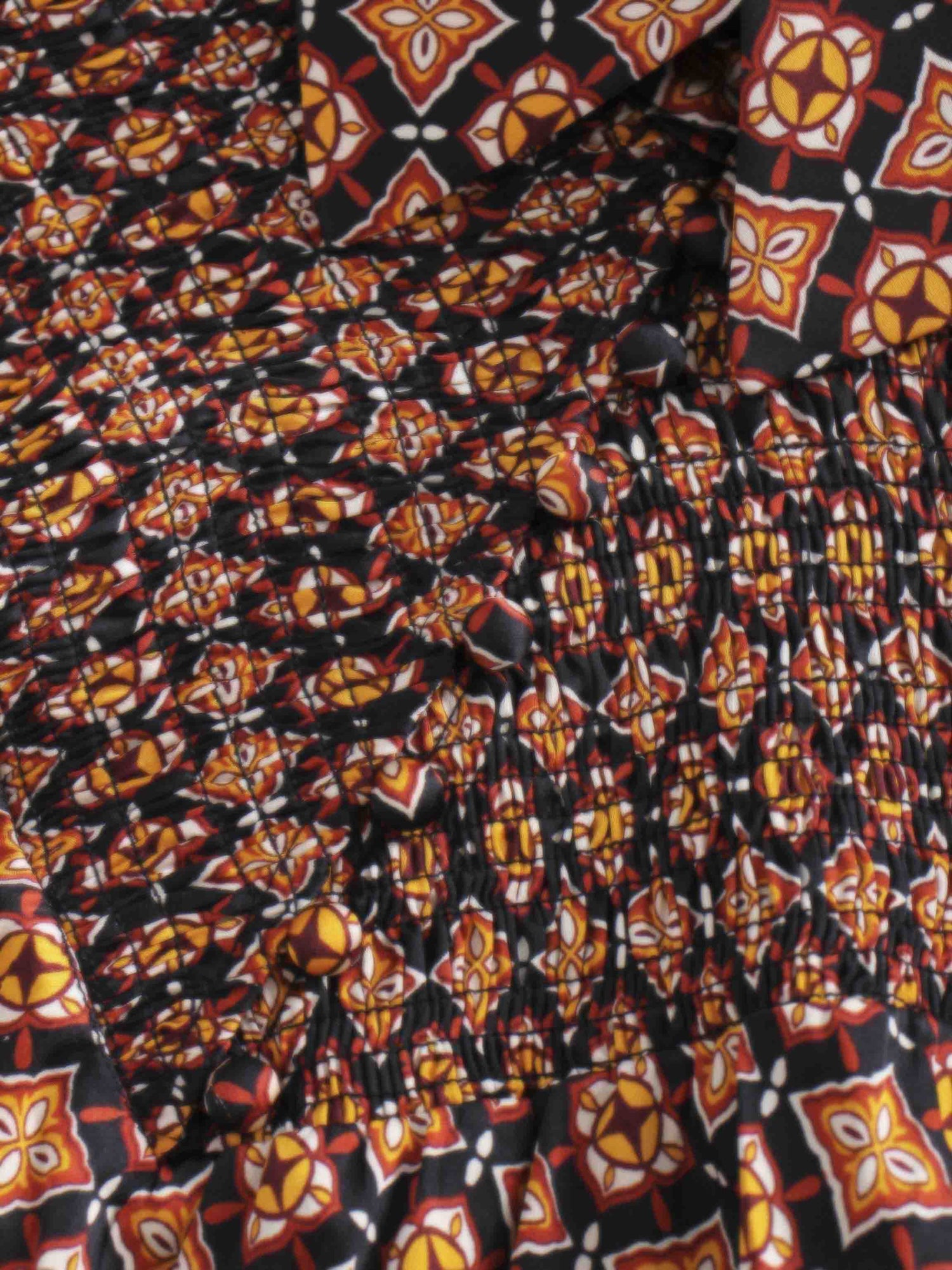 SMOCKED BLOUSE-GEOMETRIC MEDALLION BROWN