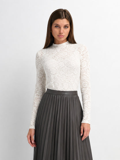 Lace Mock Neck Turtleneck-White