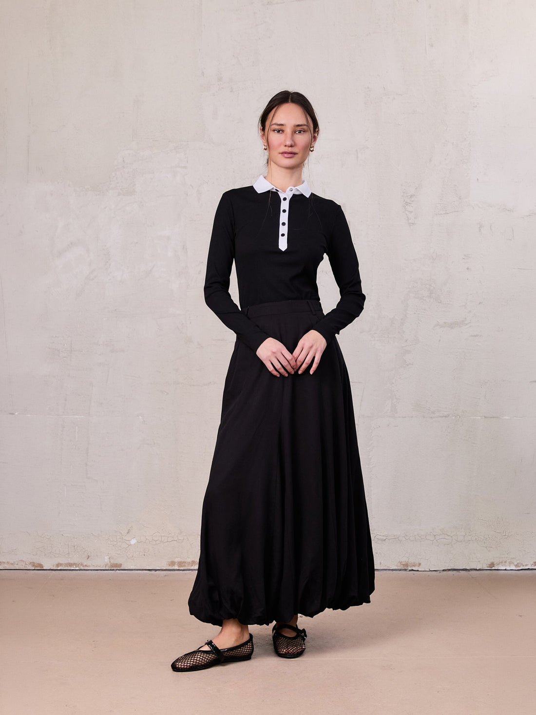 Lightweight Bubble Skirt-Black