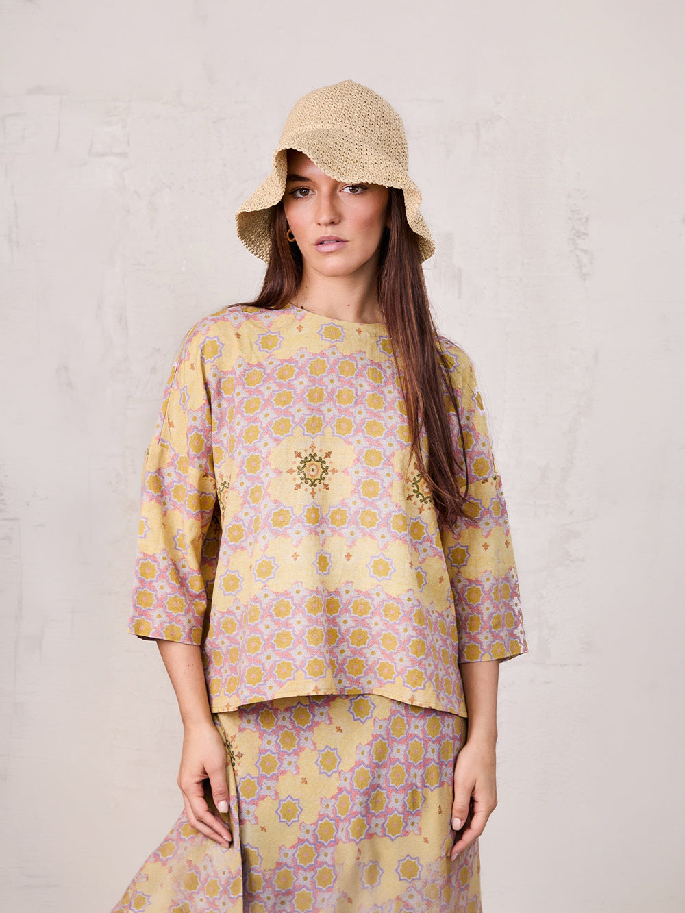 Linen Blend Crop Swing Top-Geometric