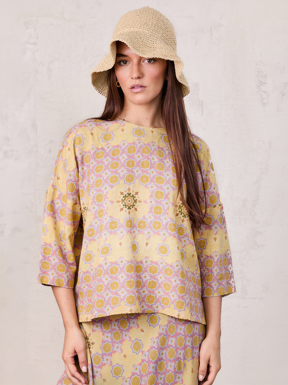 Linen Blend Crop Swing Top-Geometric