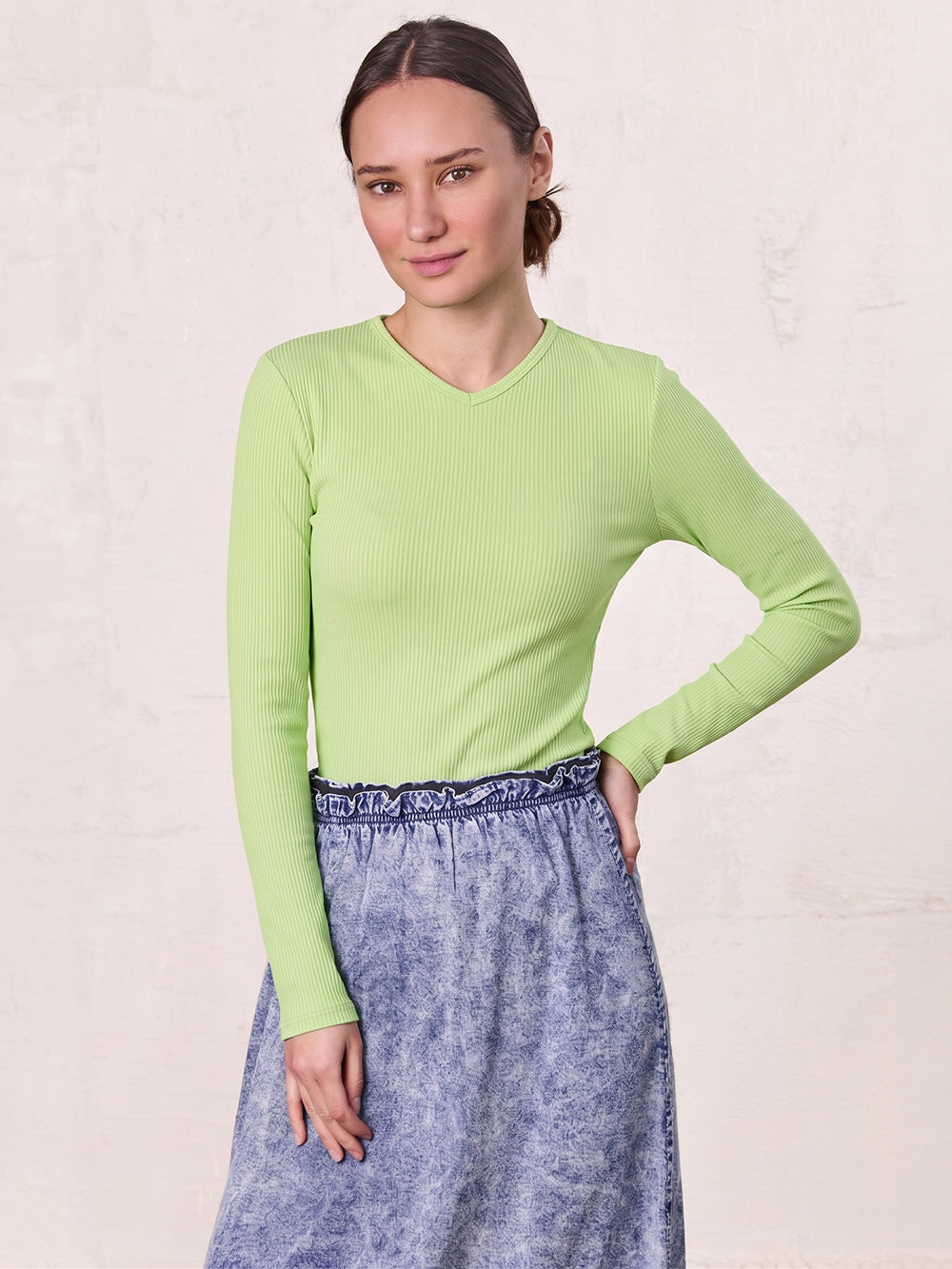 Soft Ribbed High V Tee-Bright Lime