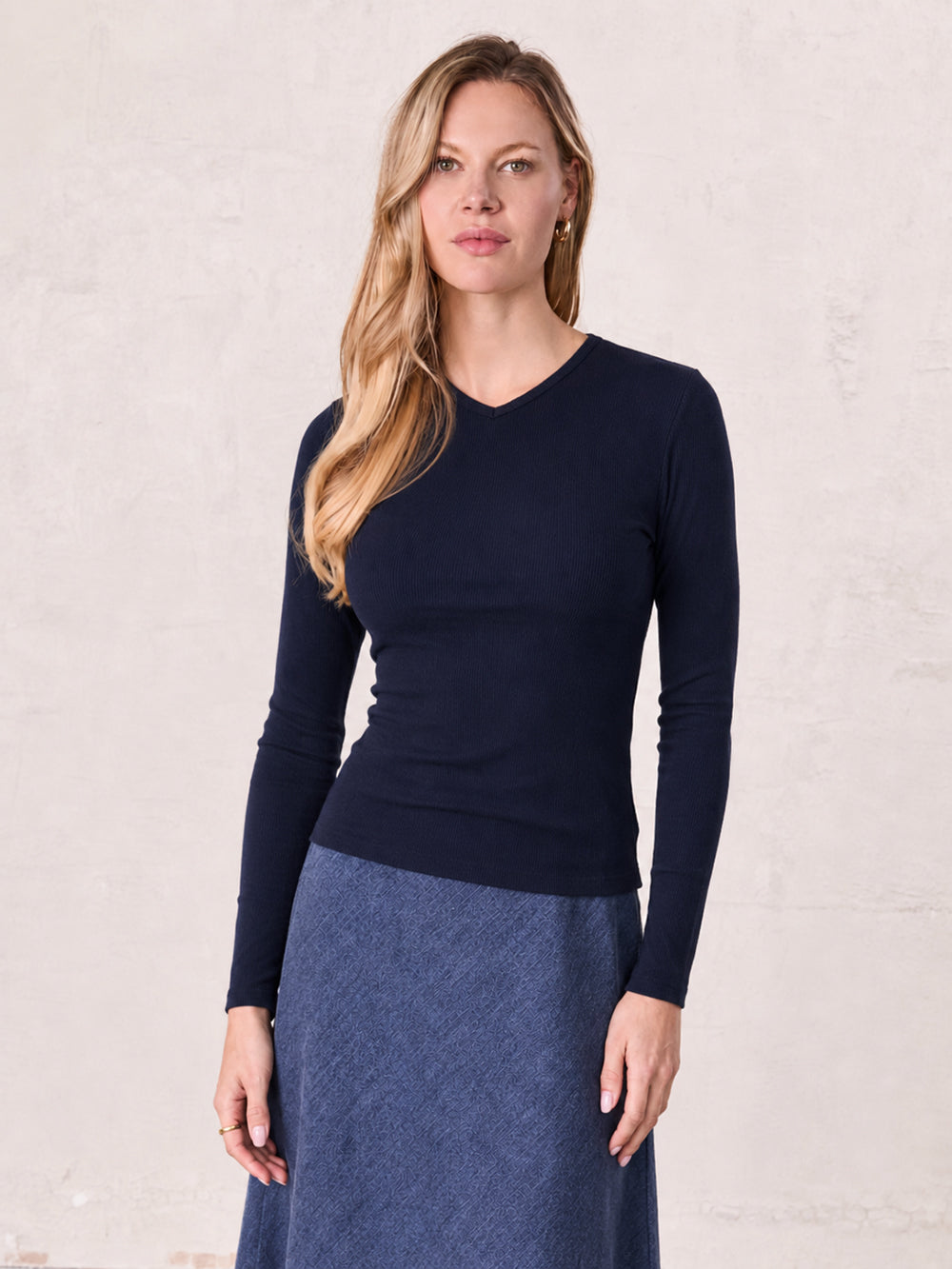 Soft Ribbed High V Tee-Dark Navy