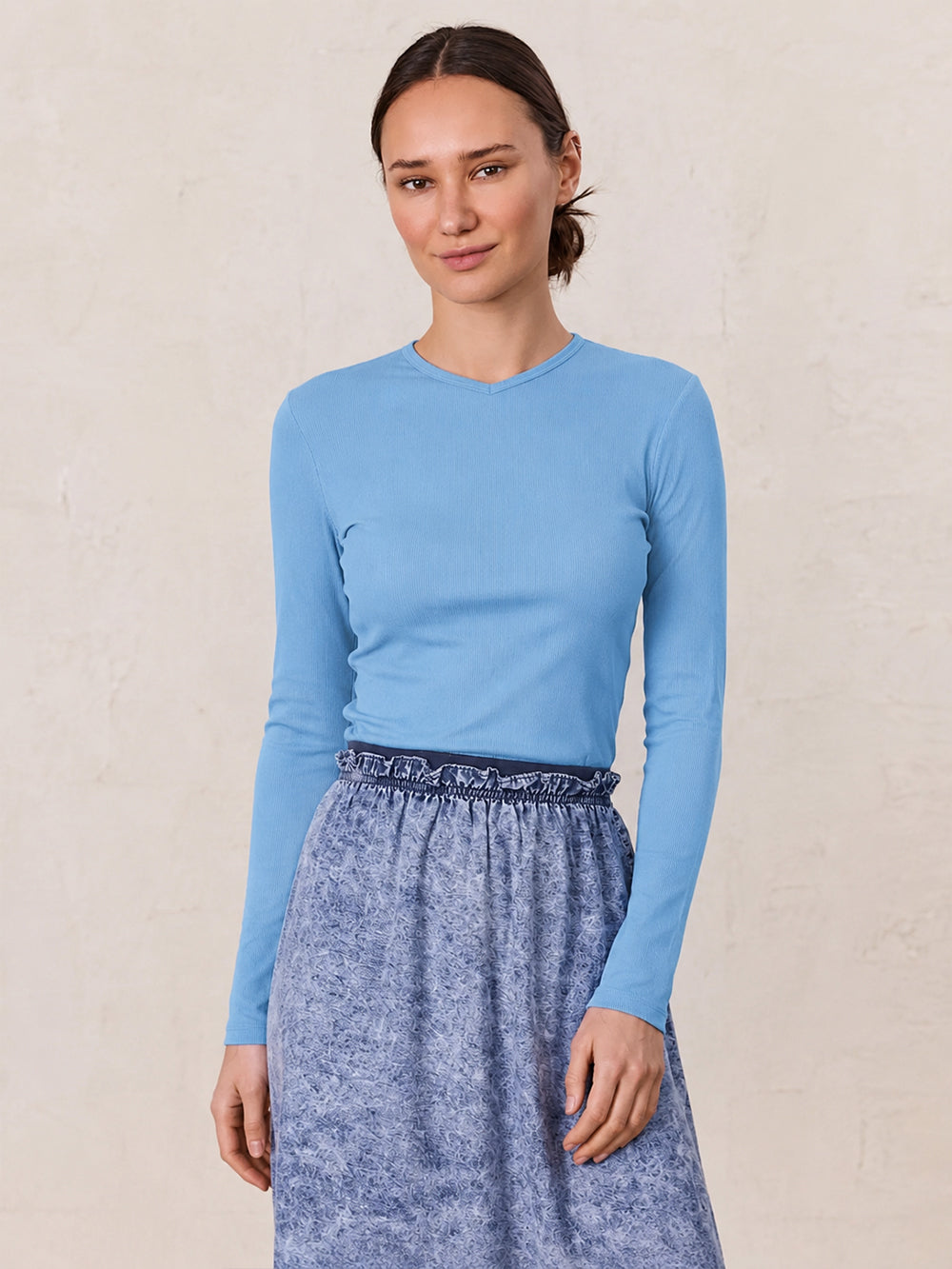 Soft Ribbed High V Tee-Sky Blue