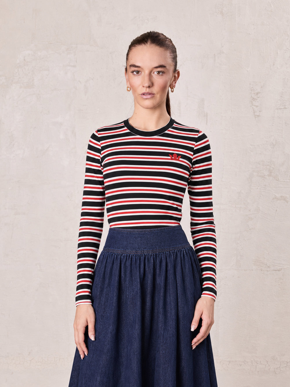 Embroidered Crown Striped Tee-Black/White/Red