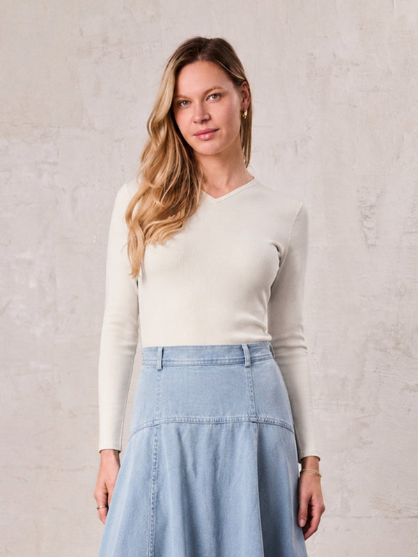 BASIC HIGH V TEE LS-CREAM